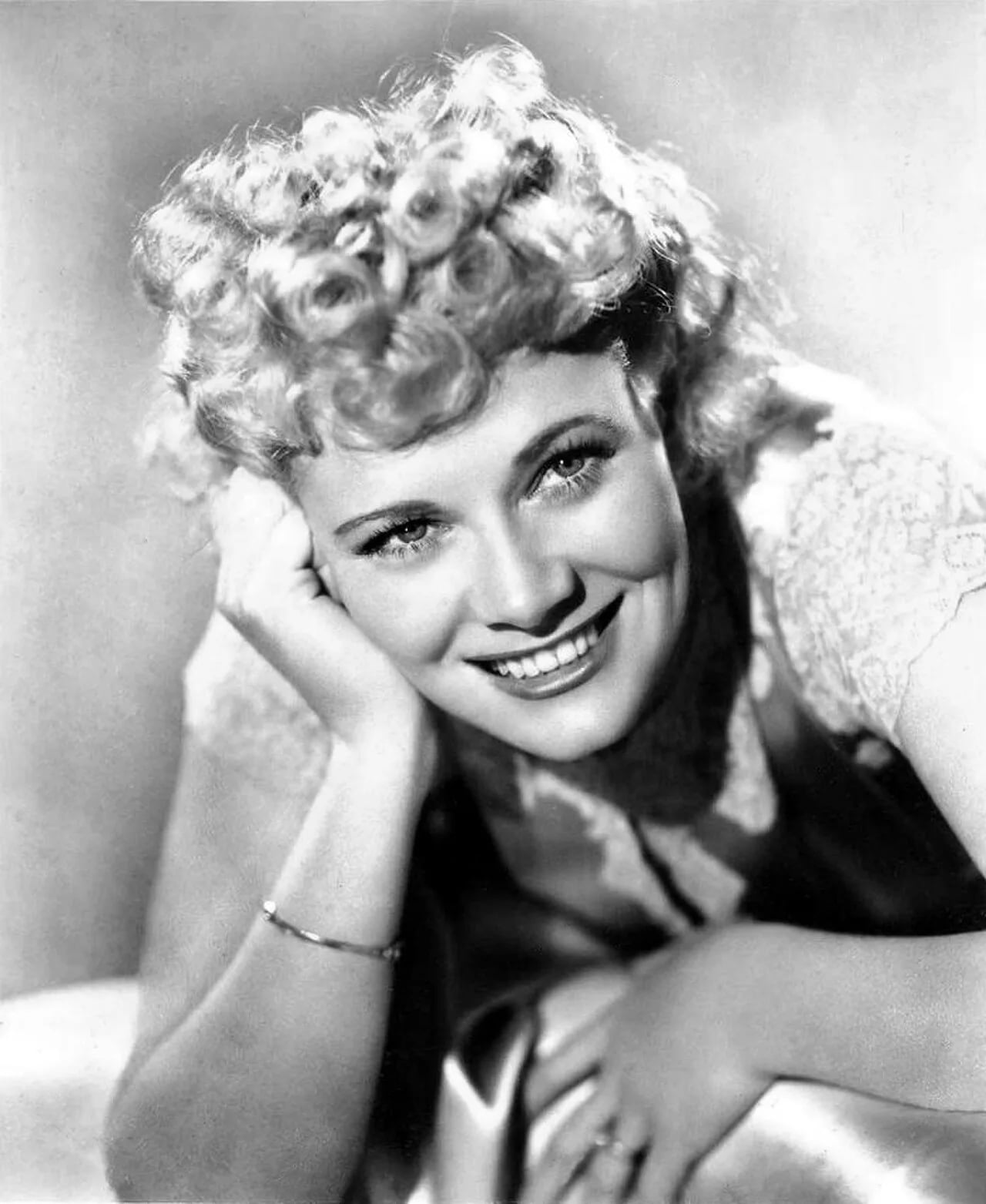 Portrait of Penny Singleton (1908–2003) – memorial page