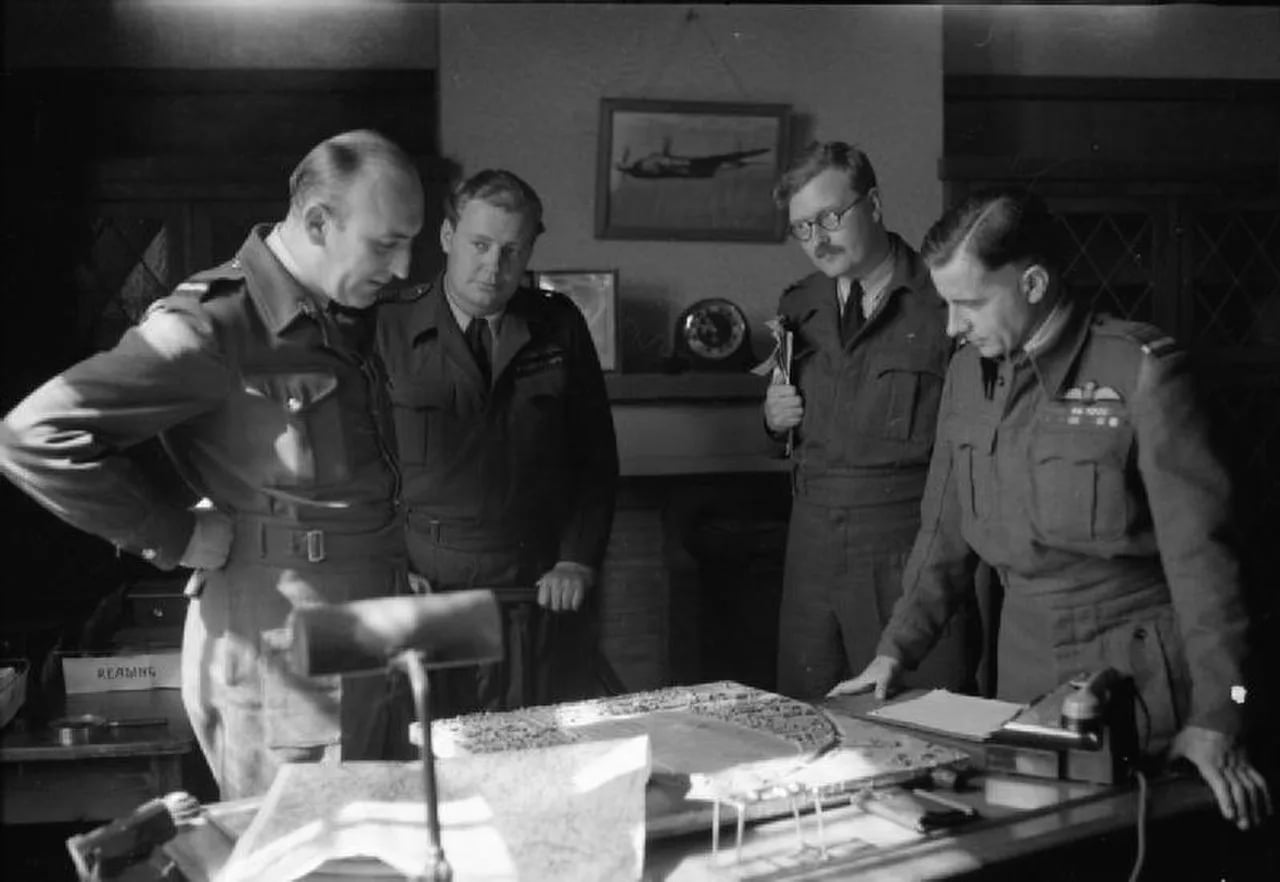 Portrait of David Atcherley (1904–1952) – memorial page