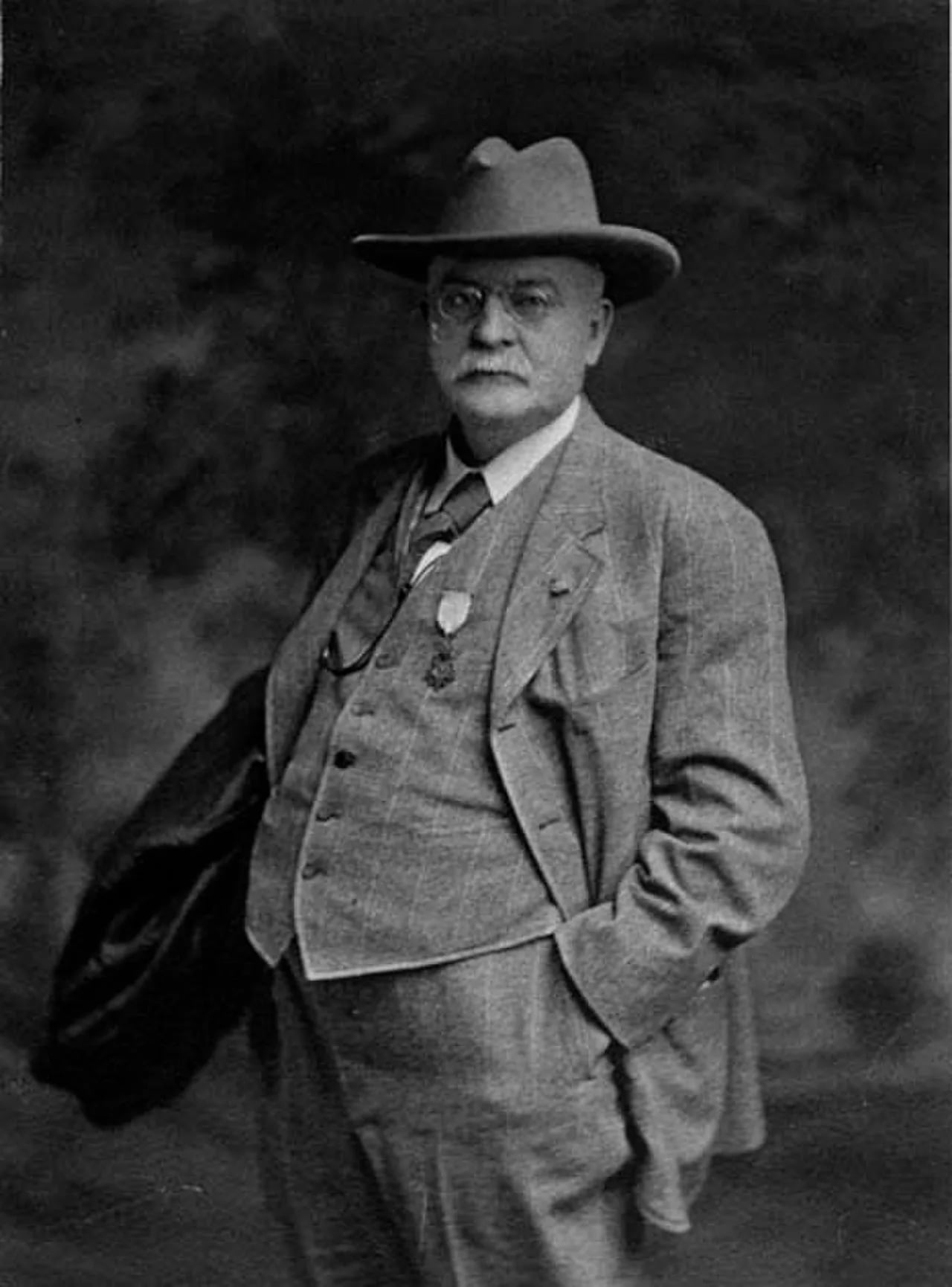 Porträt von David F. Day (1847–1914) – Gedenkseite