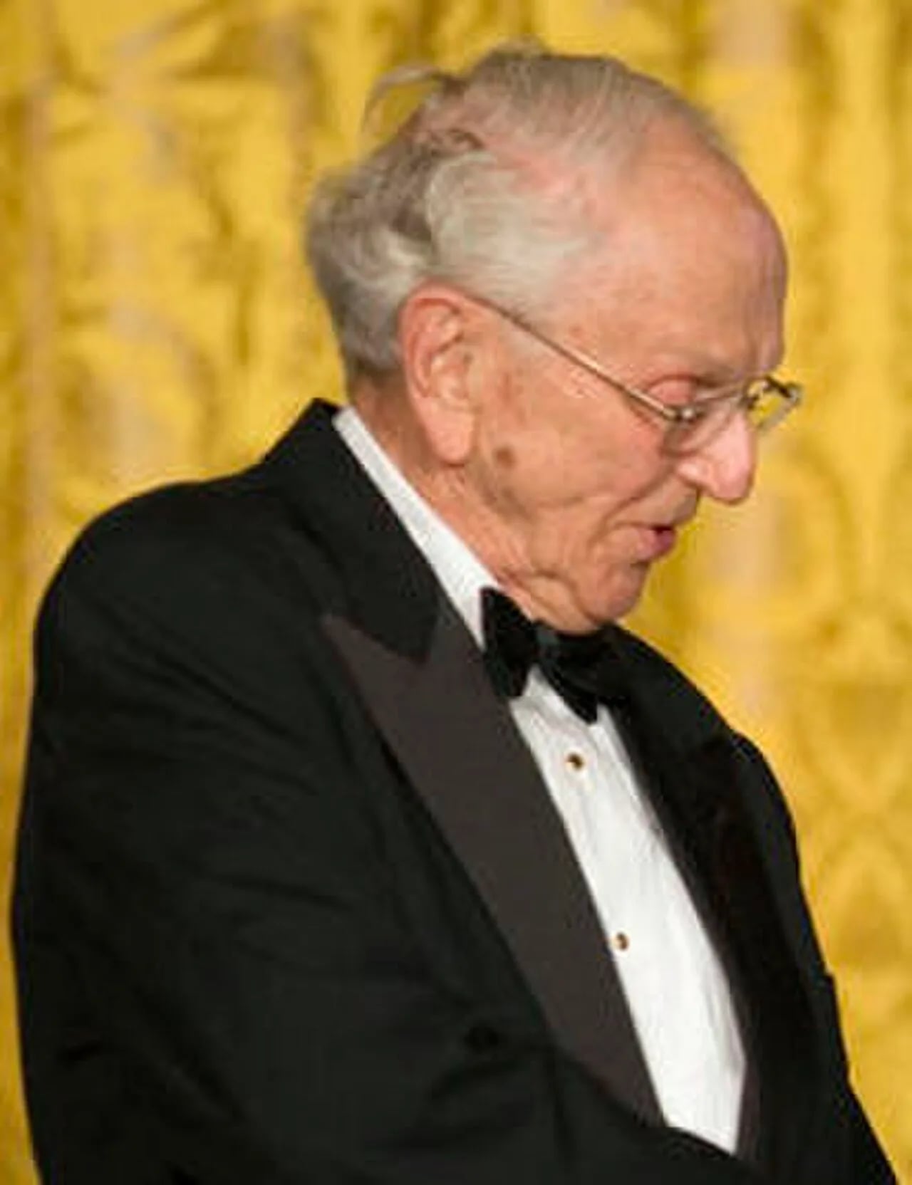 Portrait of David Herbert Donald (1920–2009) – memorial page