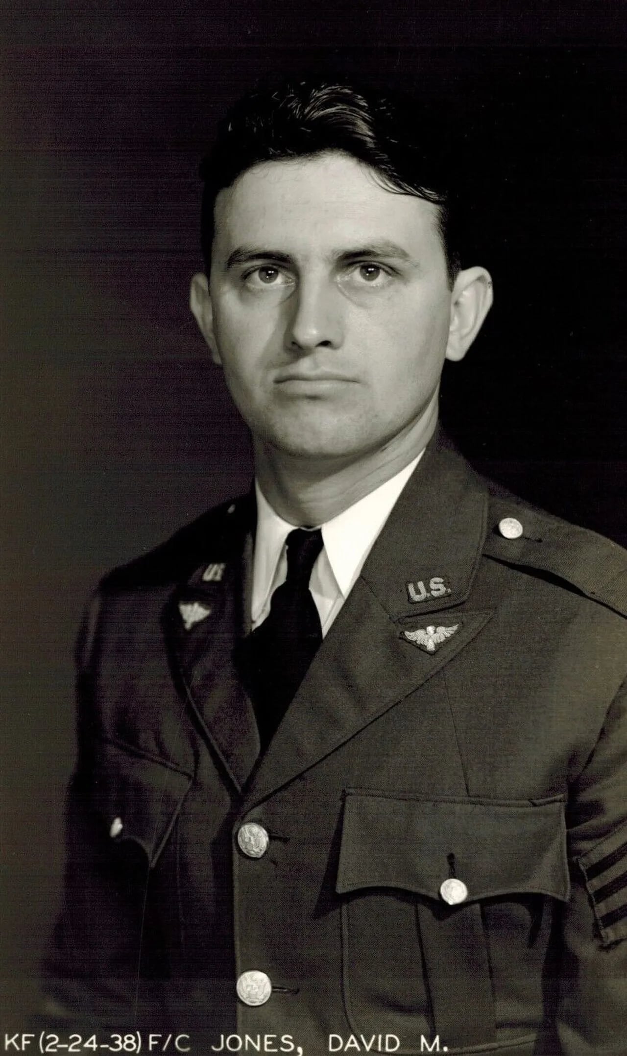Portrait of David M. Jones (1913–2008) – memorial page