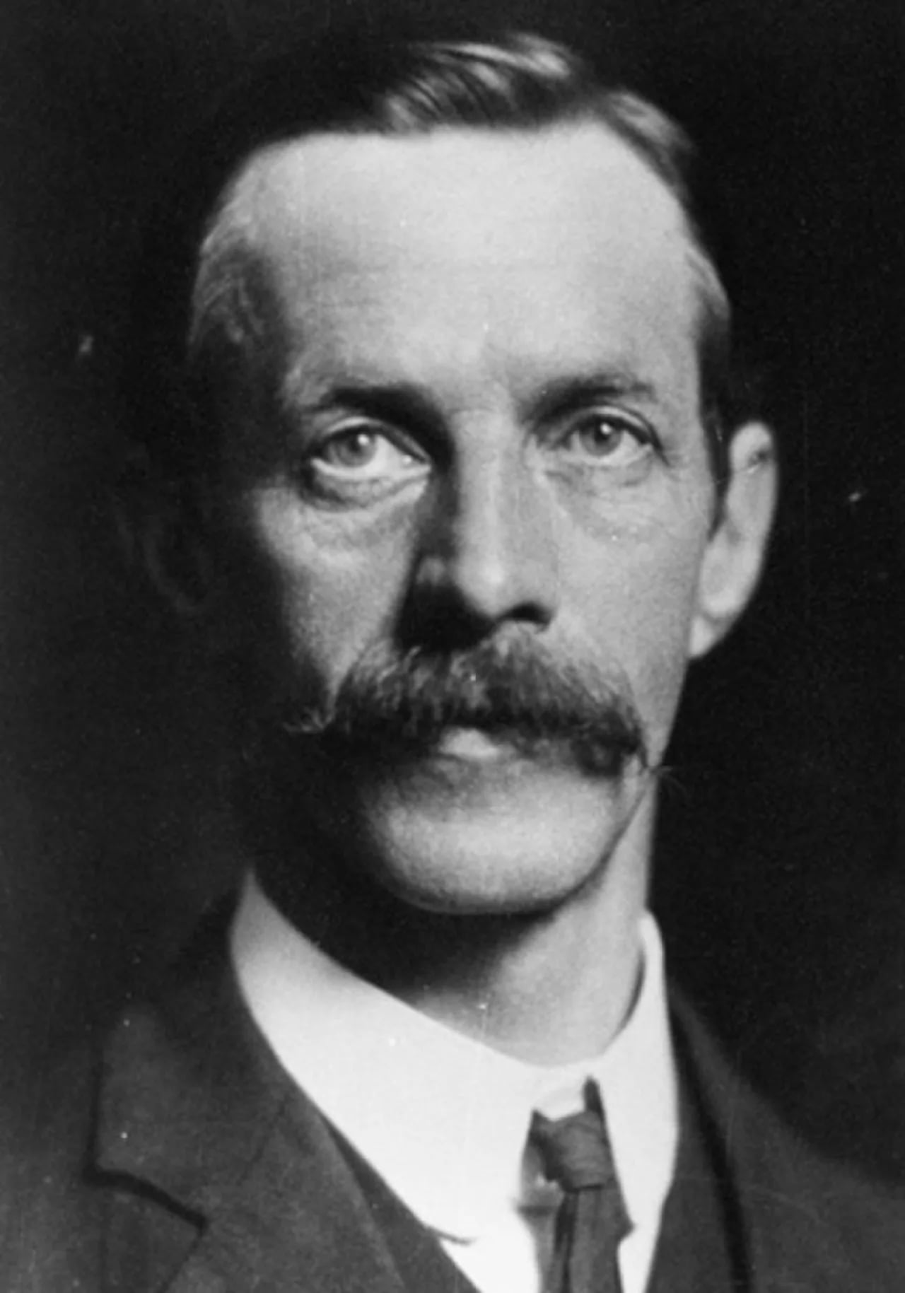 Portrait of David McLaren (1872–1939) – memorial page