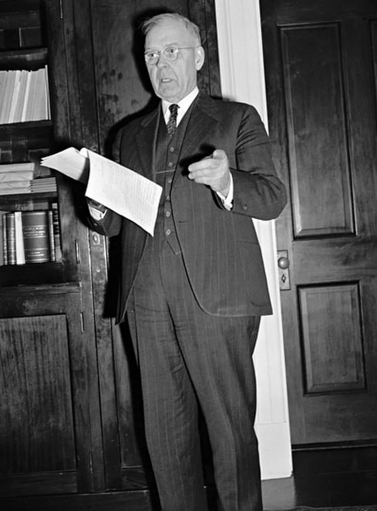 Portrait of Homer D. Angell (1875–1968) – memorial page