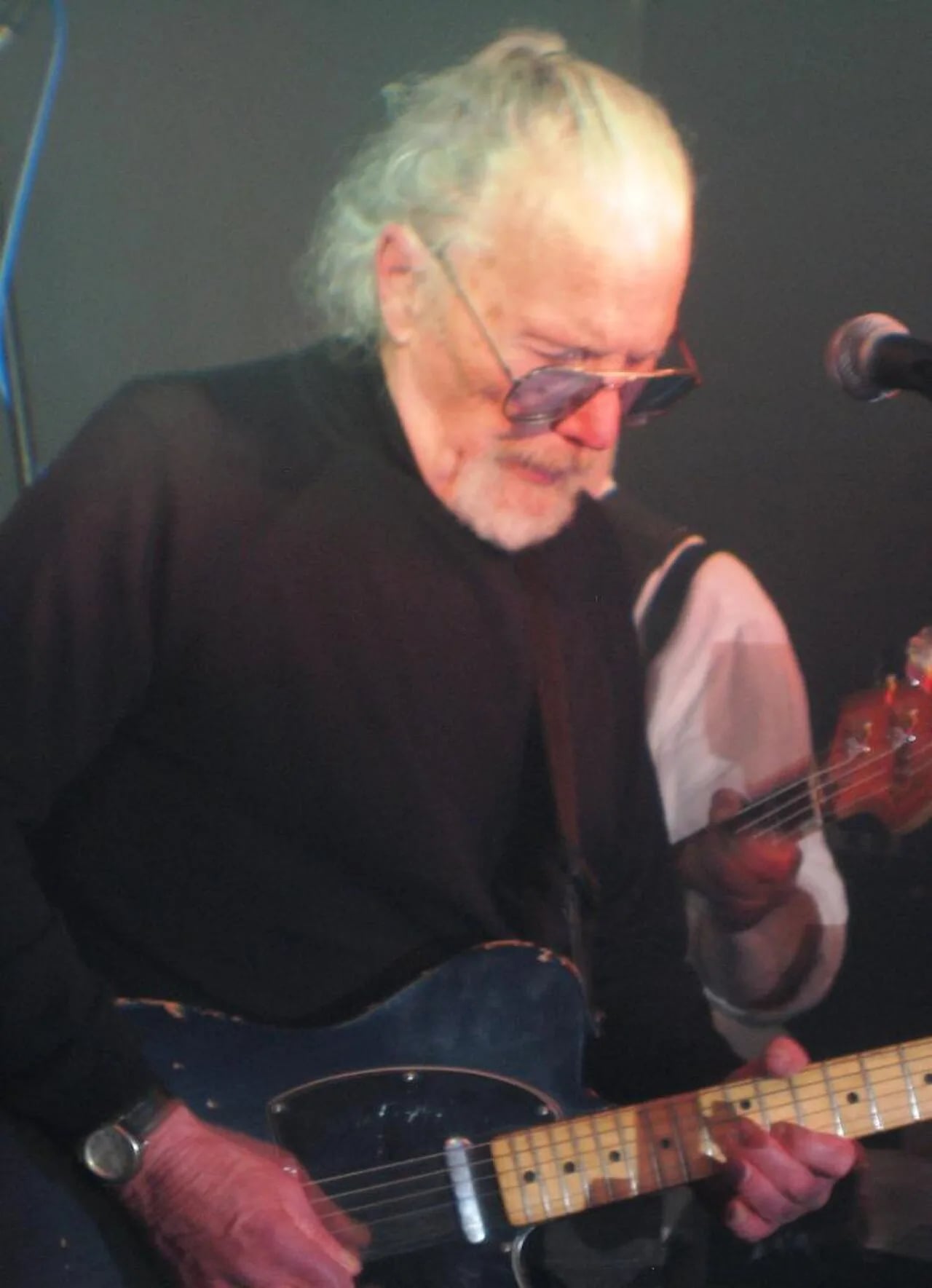 Portrait of Deke Leonard (1944–2017) – memorial page