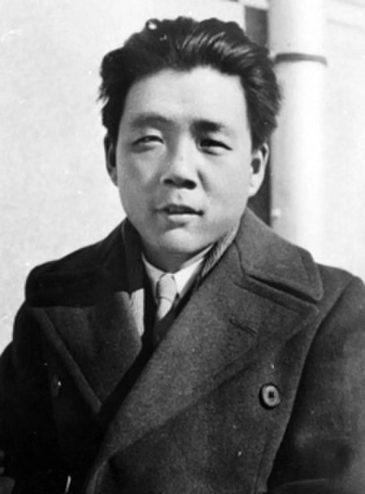 Portrait of Deng Guangming (1907–1998) – memorial page