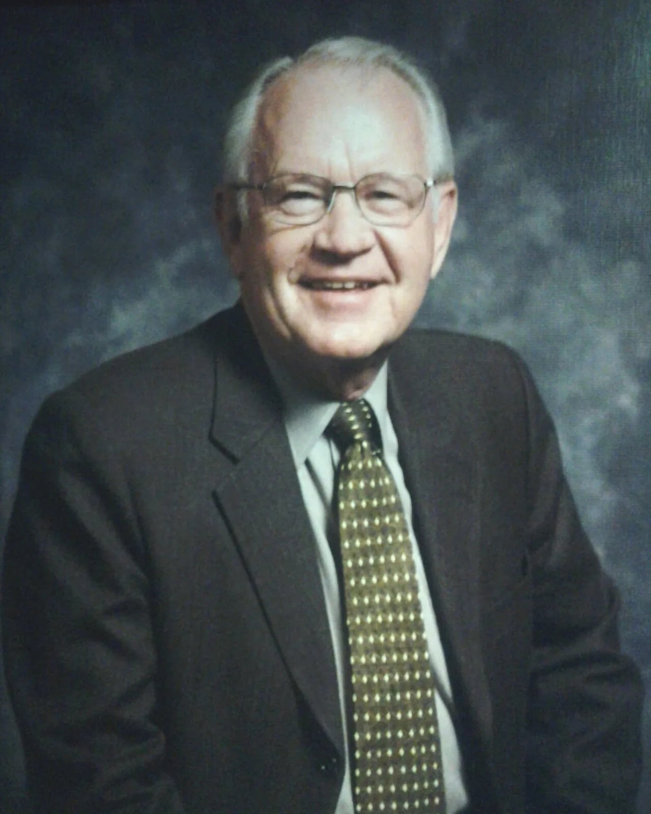 Portrait of Dennis J. Nordfelt (1943–2014) – memorial page