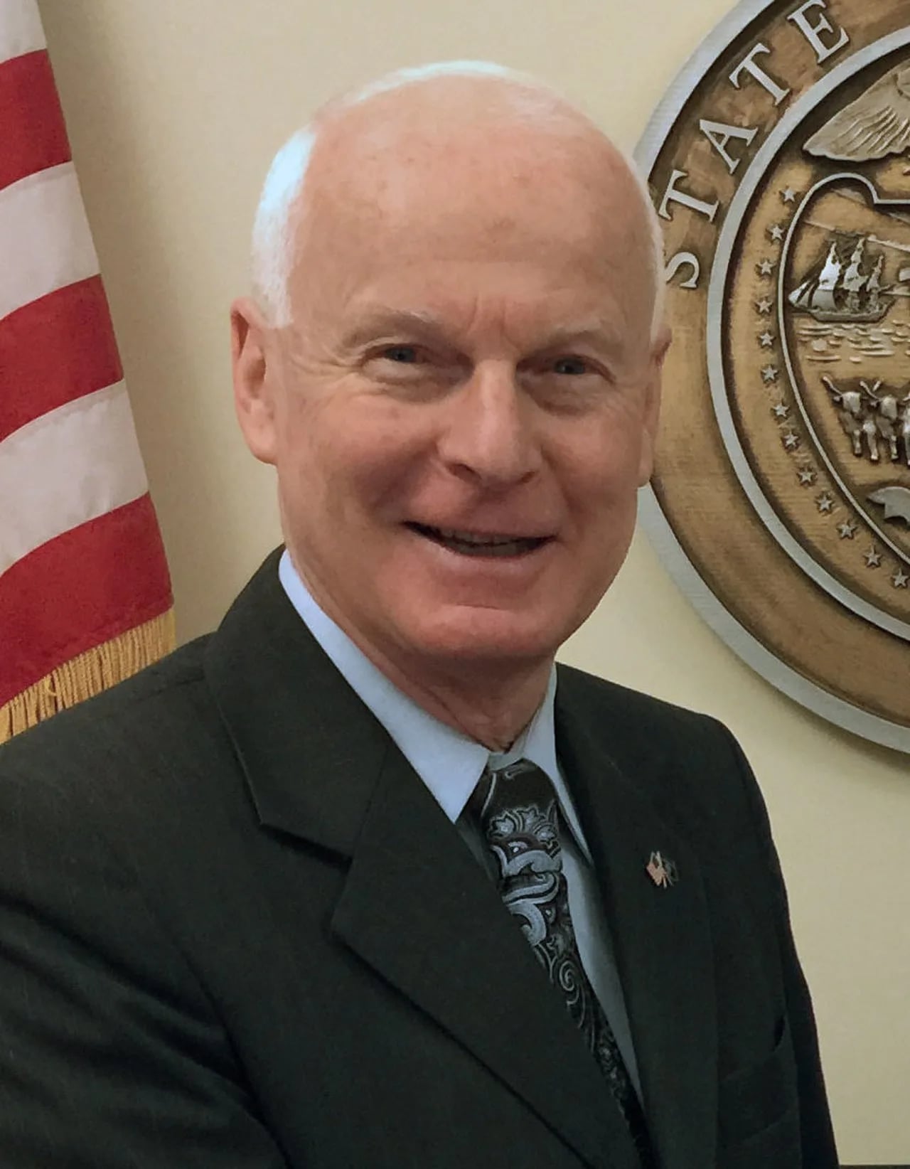 Portrait of Dennis Richardson (1949–2019) – memorial page