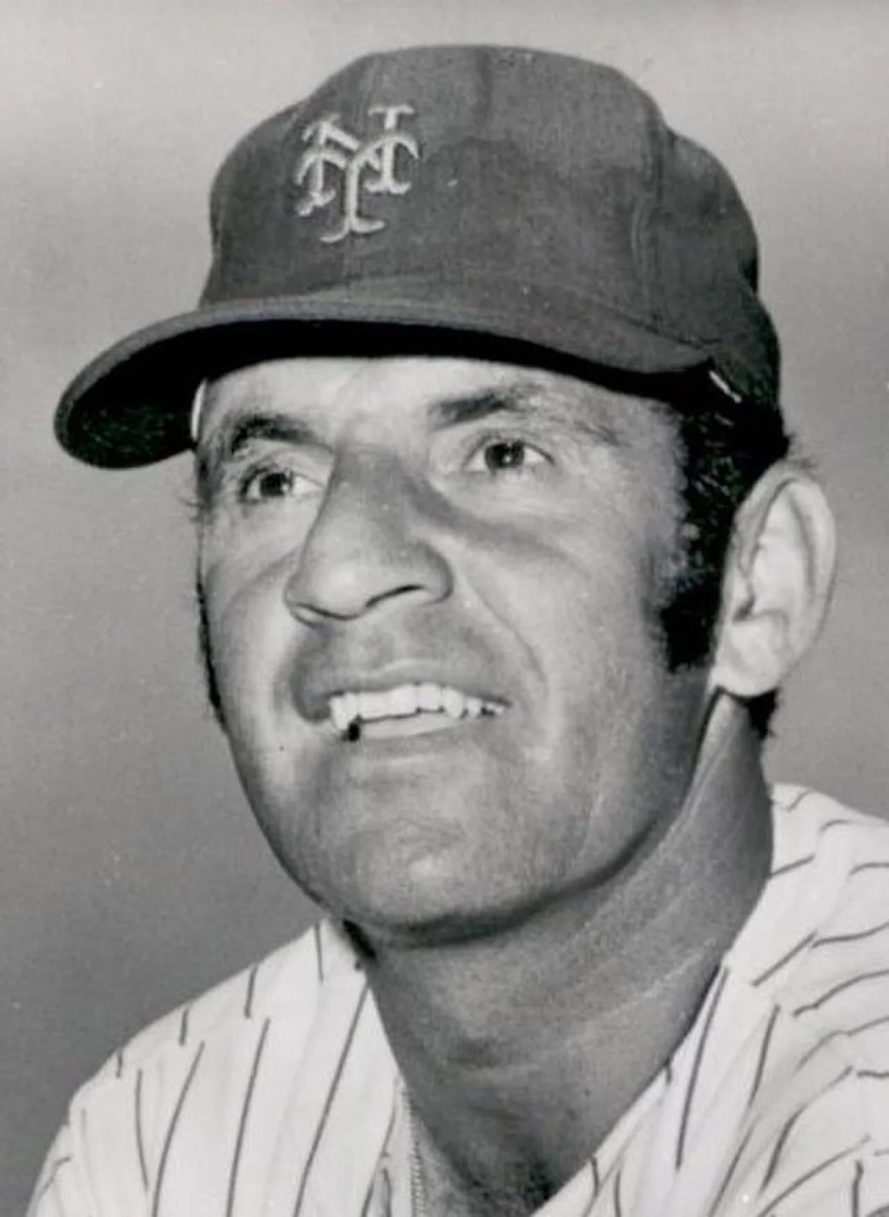 Portrait of Dennis Sommers (1940–2020) – memorial page