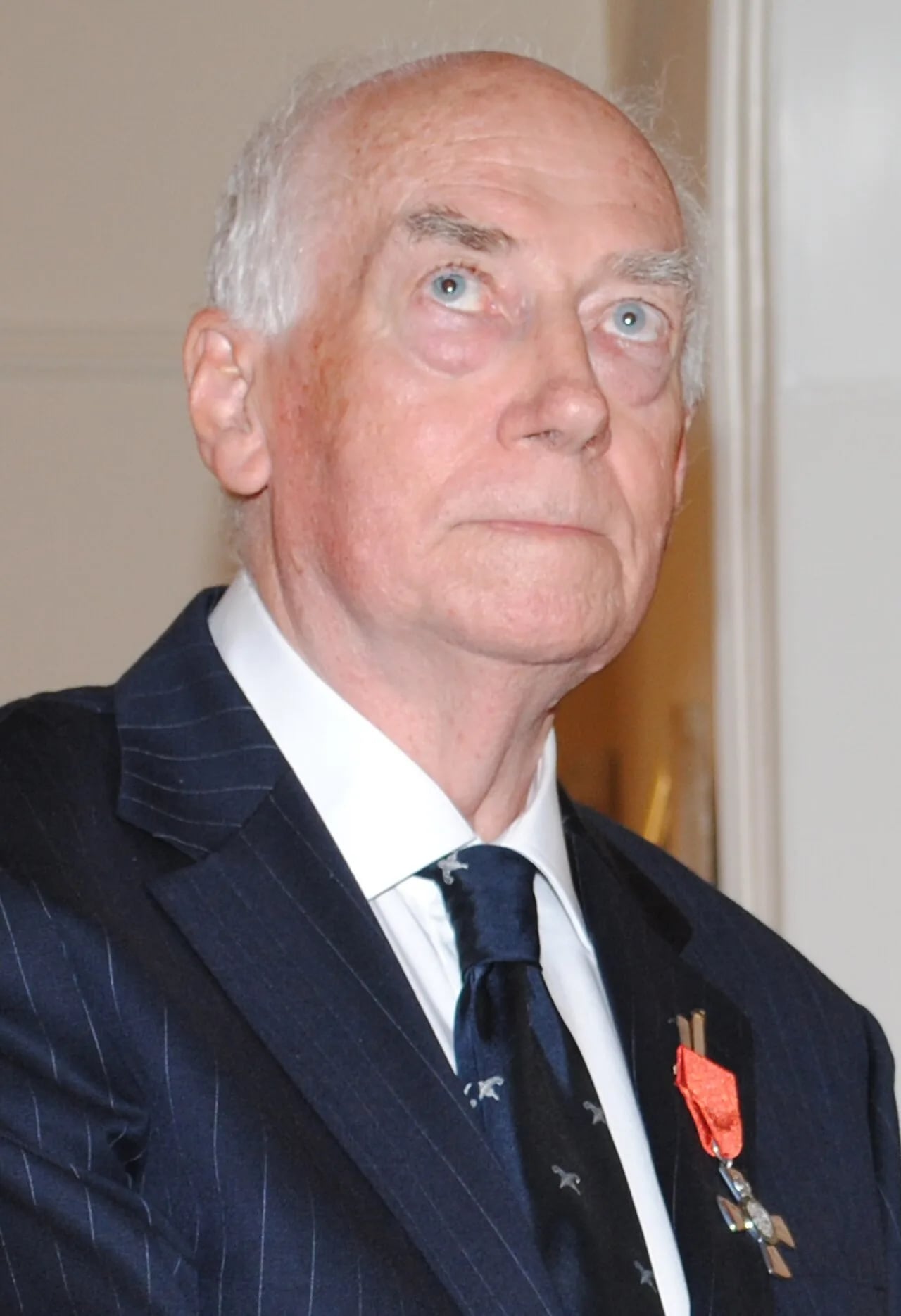 Porträt von Derek Round (1935–2012) – Gedenkseite