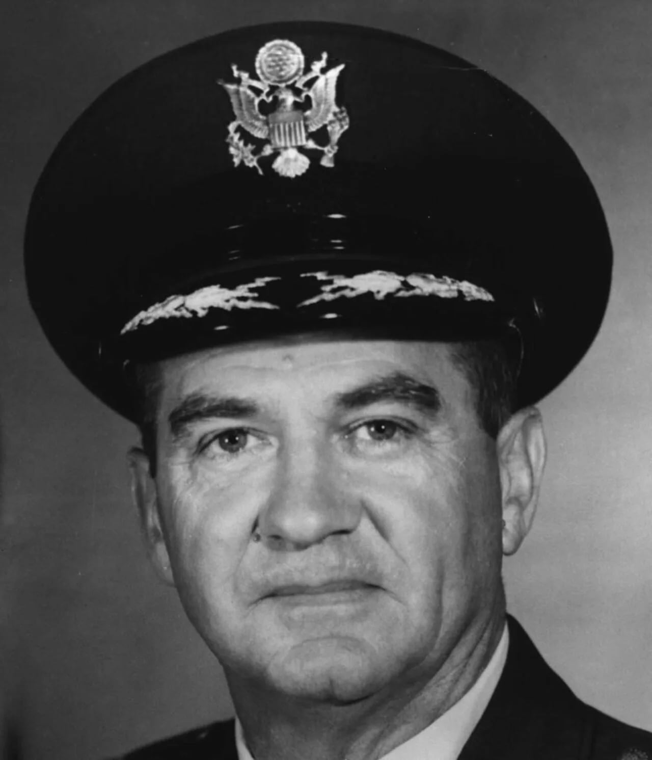 Porträt von Dick Catledge (1920–2007) – Gedenkseite