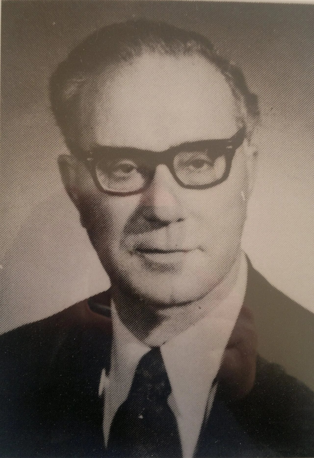 Portrait of Dimitrios Loukatos (1908–2003) – memorial page