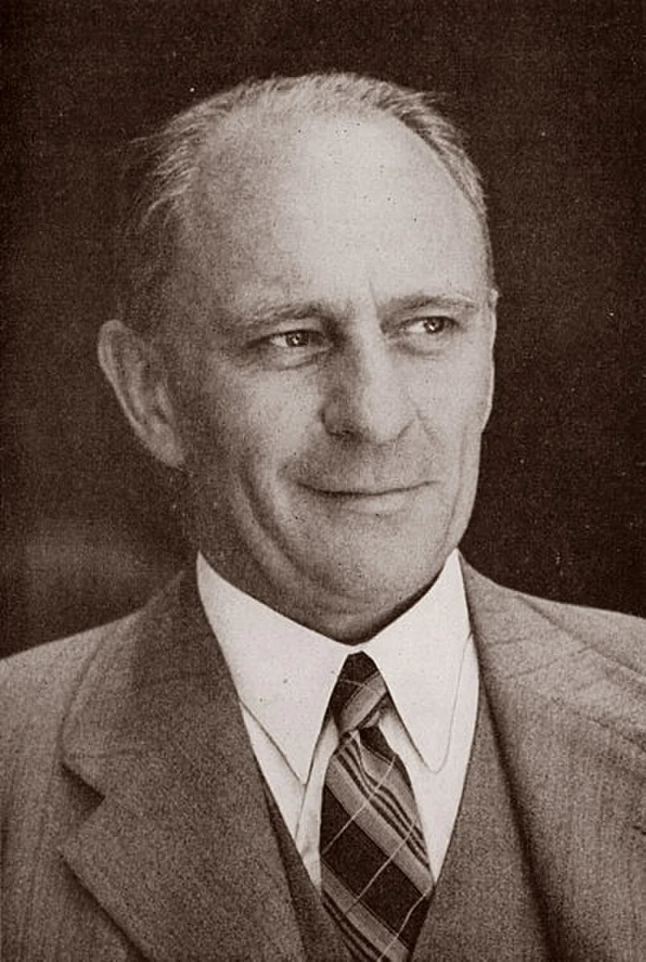 Portrait of Karl Bremer (1885–1953) – memorial page