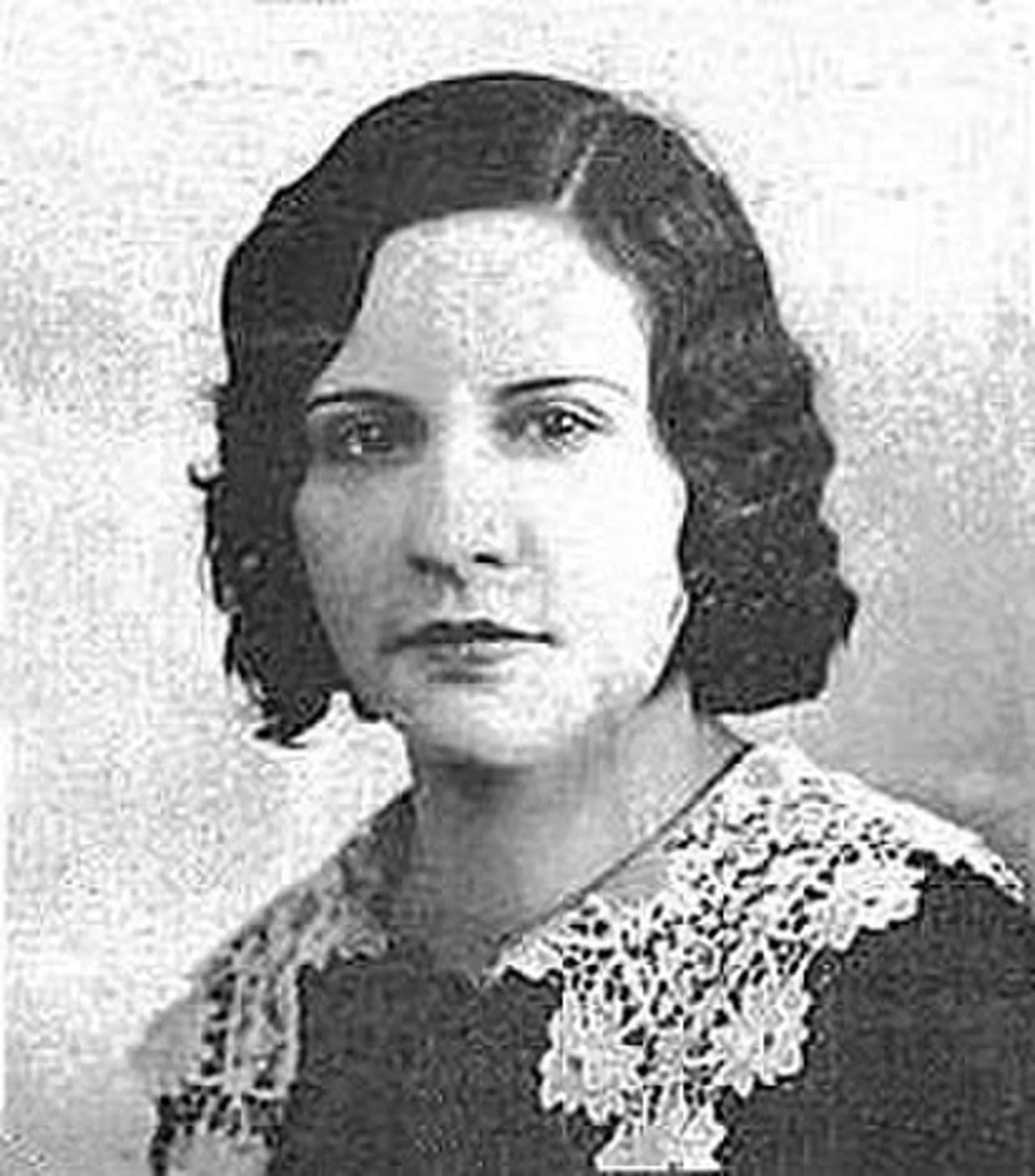 Portrait of Evelyn Frechette (1907–1969) – memorial page