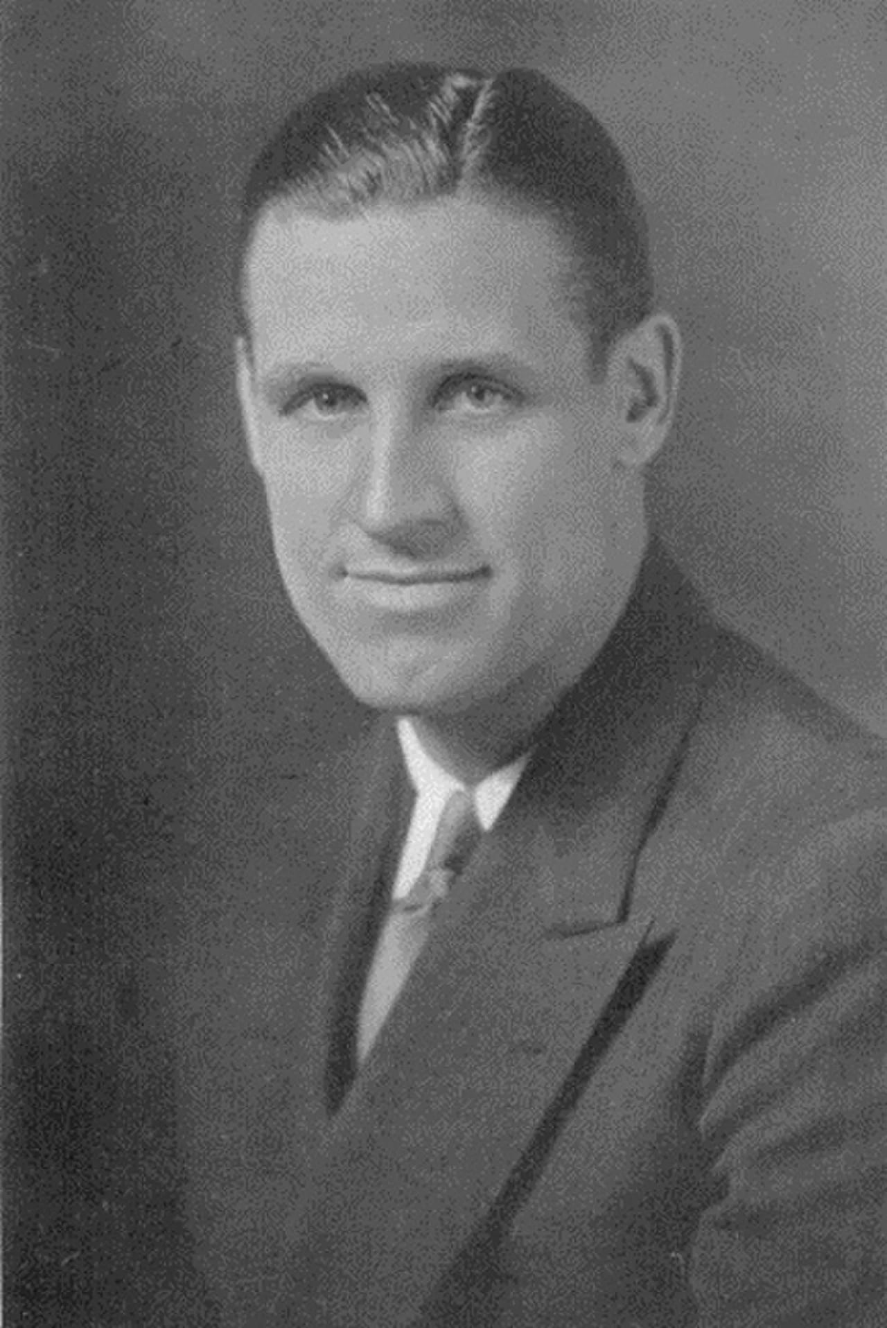 Portrait of Don Faurot (1902–1995) – memorial page