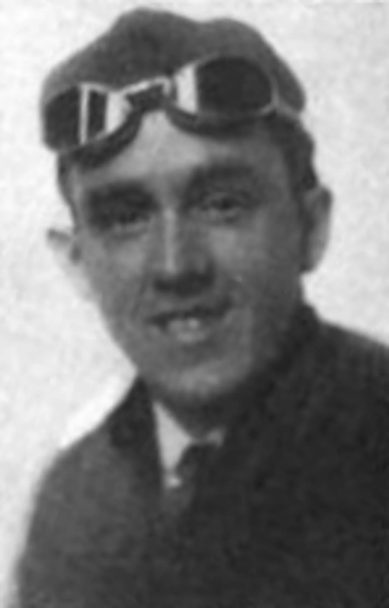 Portrait of Don Herr (1889–1953) – memorial page