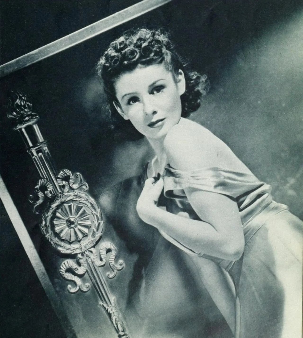 Porträt von Jacqueline Laurent (1918–2009) – Gedenkseite