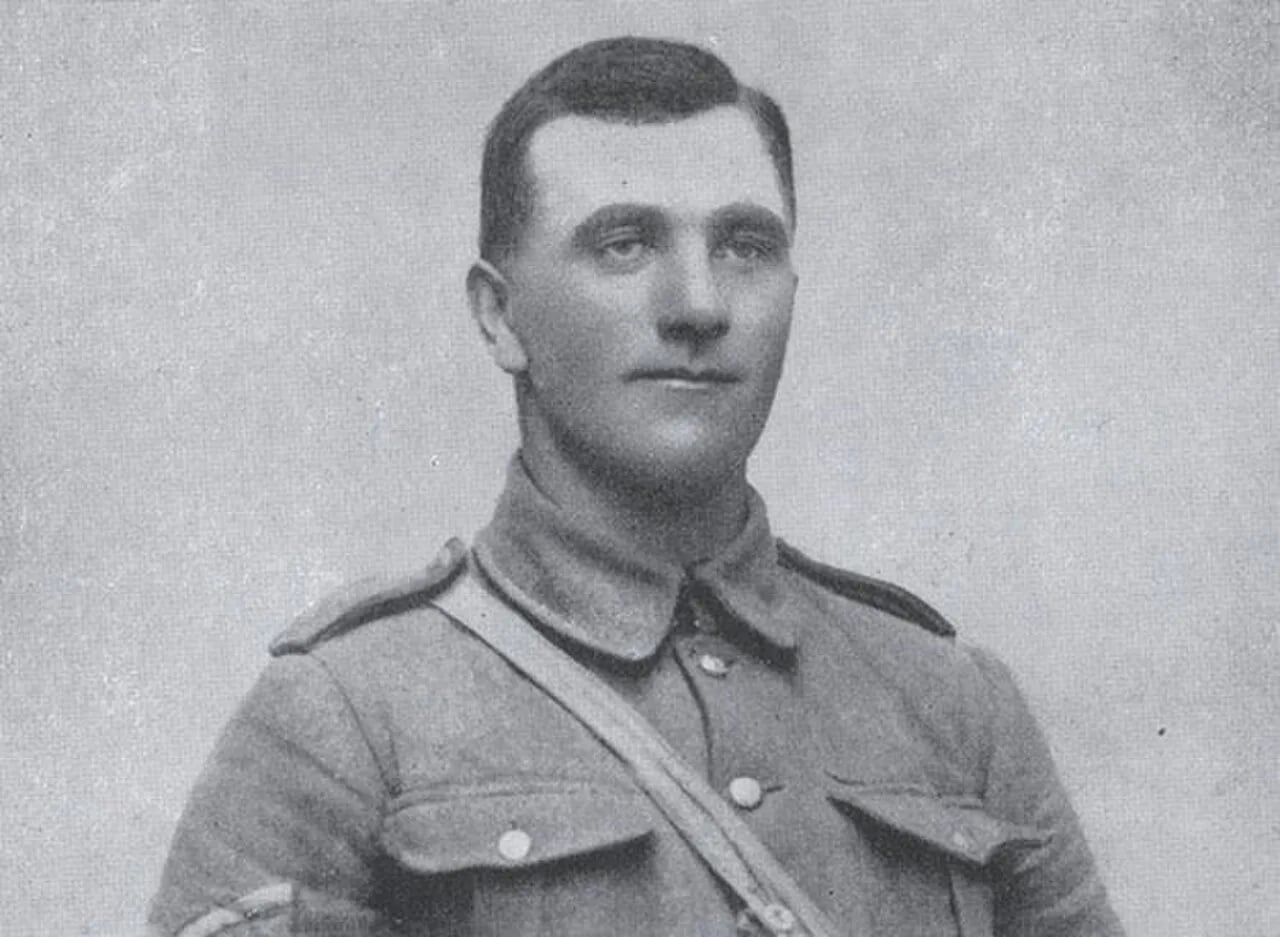 Portrait of Donald Forrester Brown (1890–1916) – memorial page