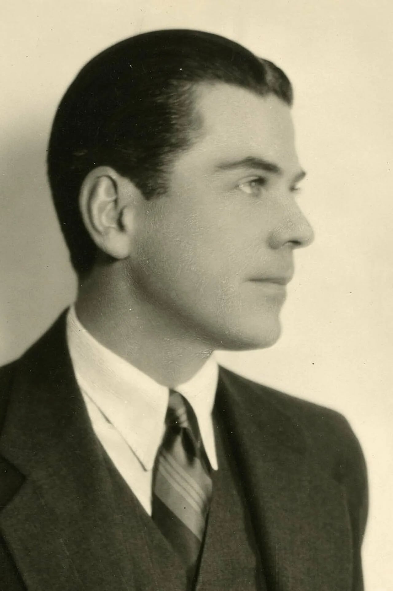 Porträt von Donald Foster (1889–1969) – Gedenkseite