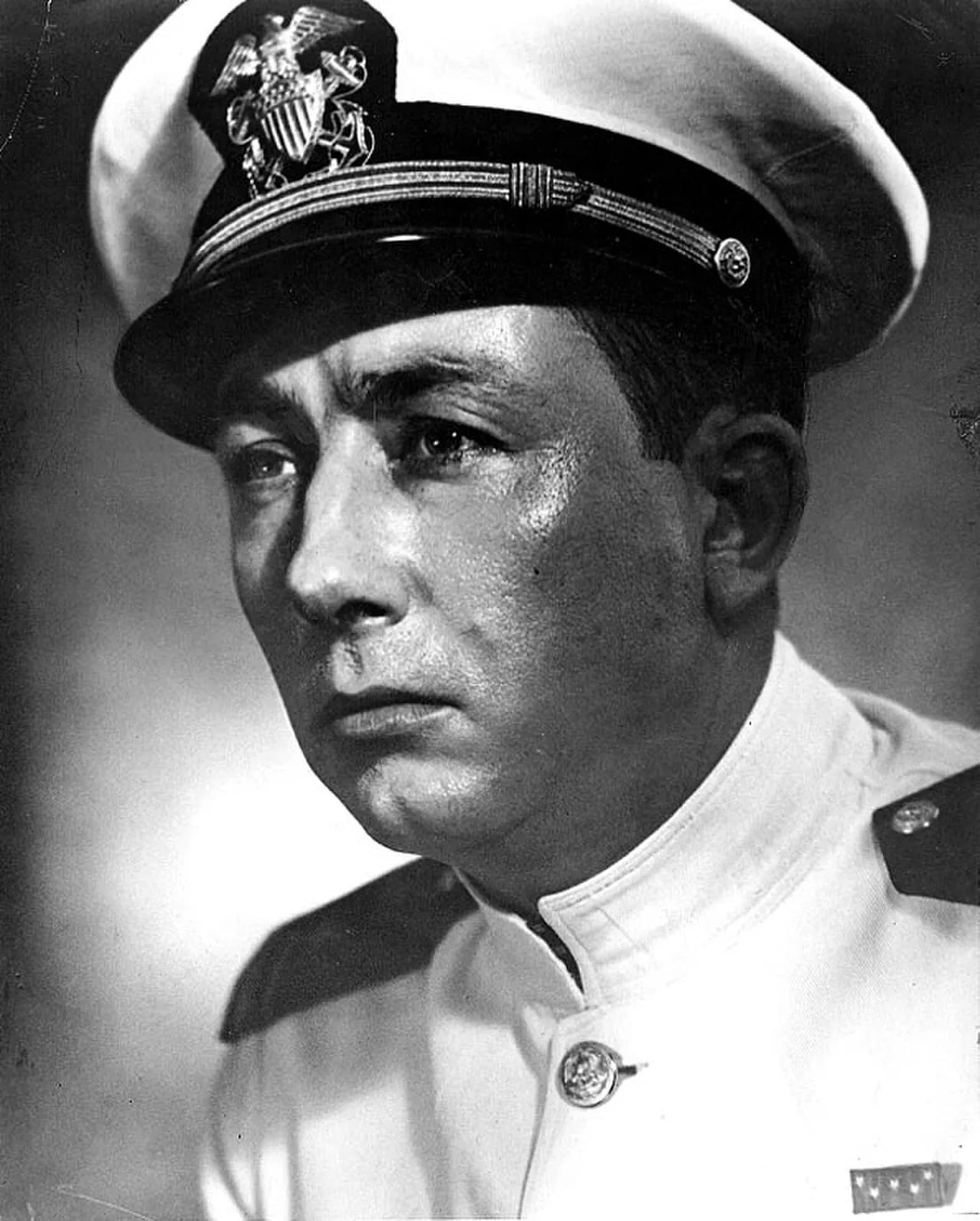 Portrait of Donald K. Ross (1910–1992) – memorial page