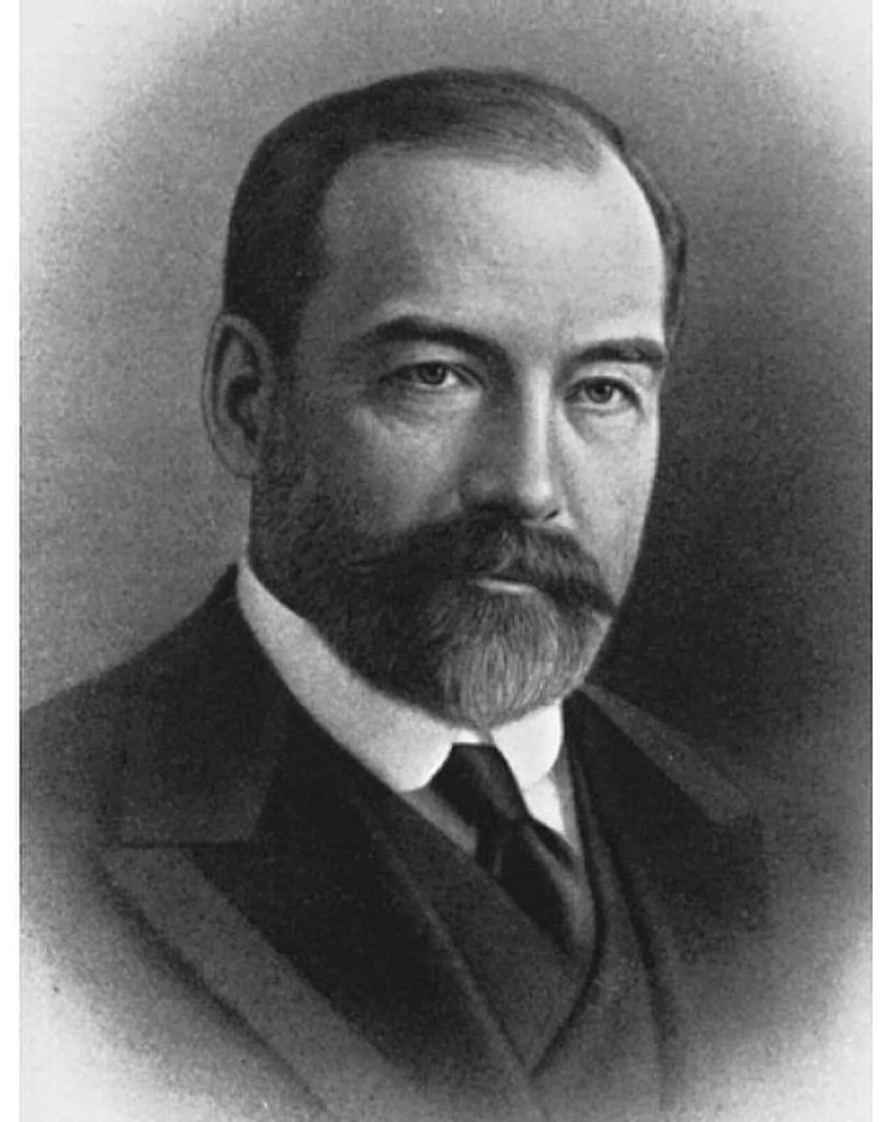 Portrait of Donald Mann (1853–1934) – memorial page