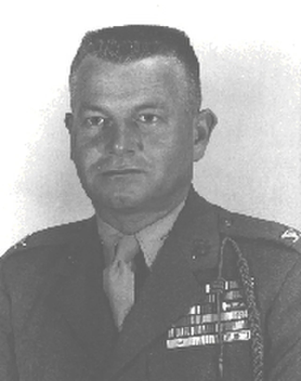 Portrait of Donald Schmuck (1915–2004) – memorial page
