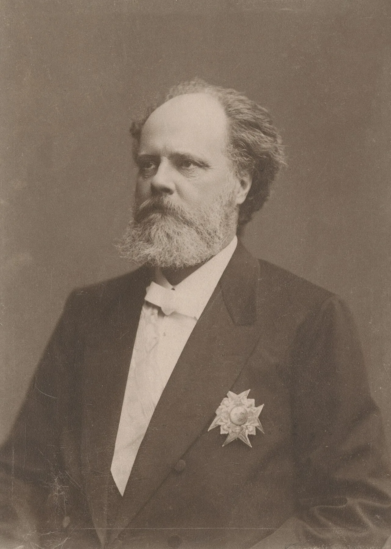 Porträt von Gustaf Åkerhielm (1833–1900) – Gedenkseite