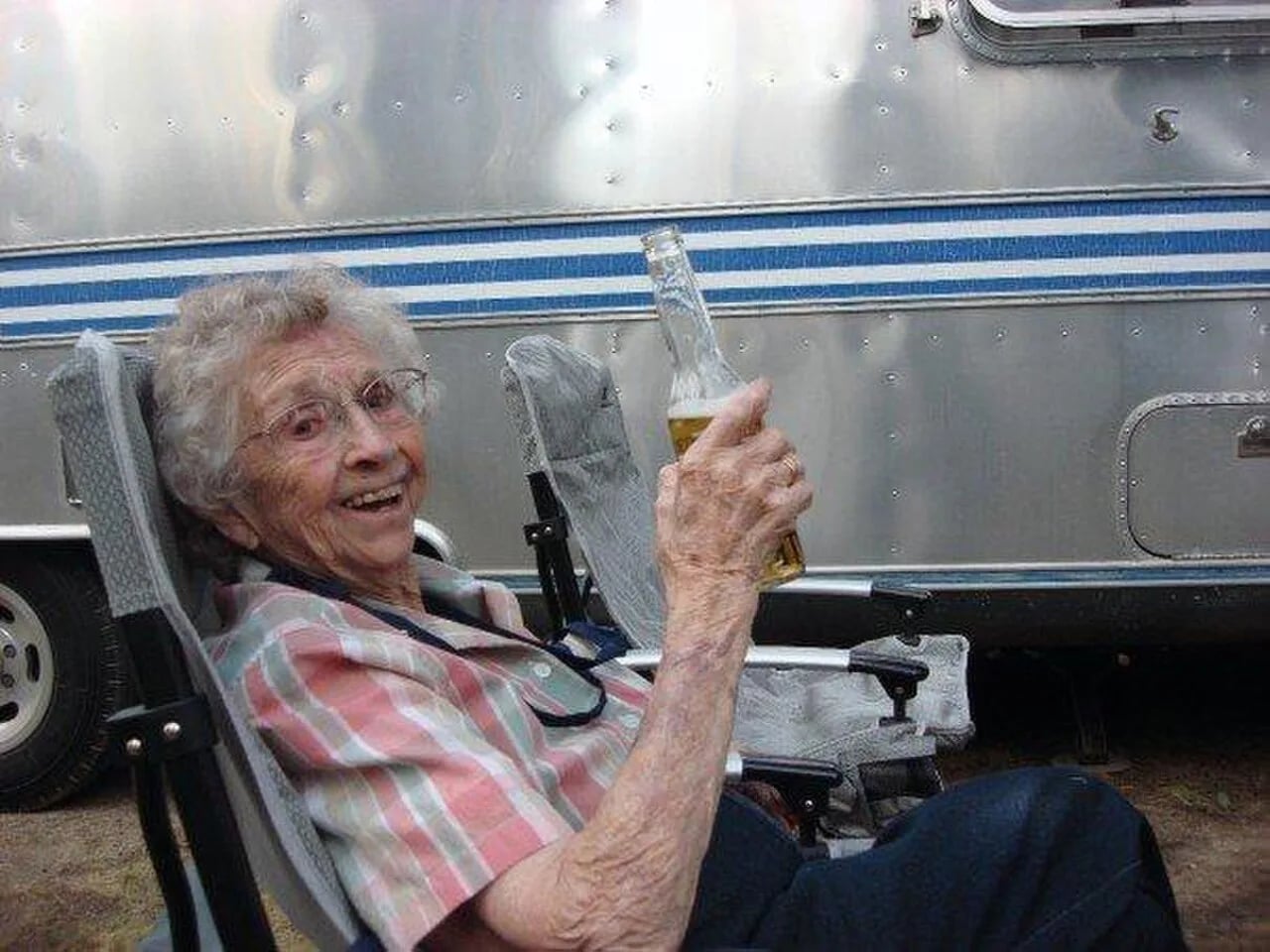 Porträt von Dorothy Custer (1911–2015) – Gedenkseite