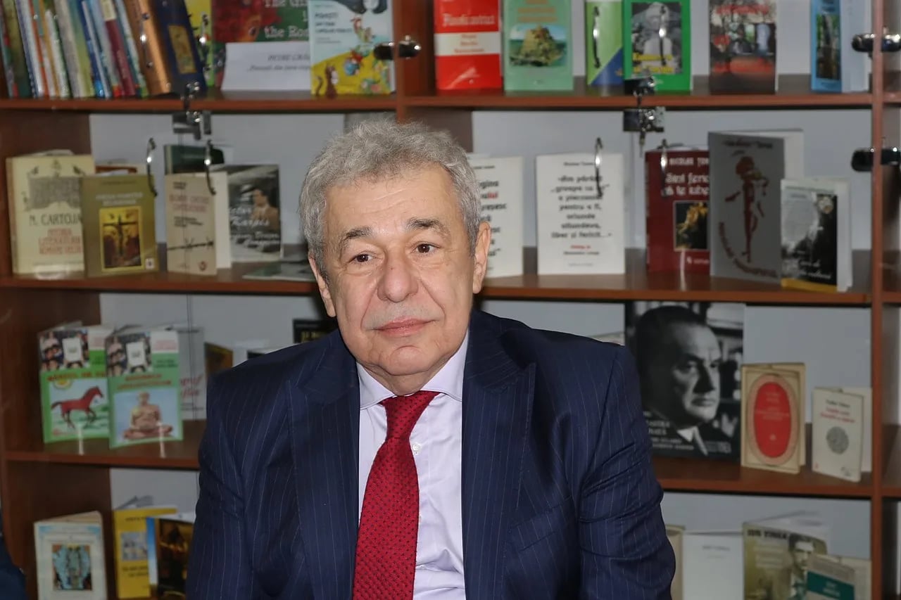 Portrait of Doru Viorel Ursu (1953–2024) – memorial page