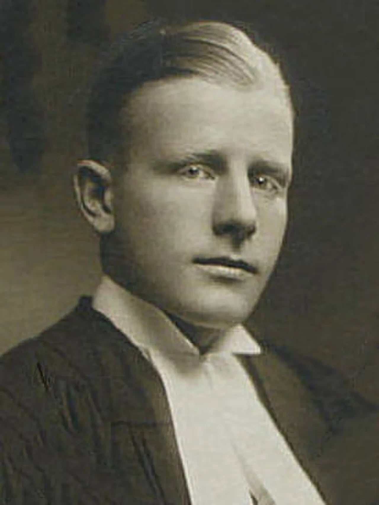 Portrait of Douglas Gordon Cunningham (1908–1992) – memorial page