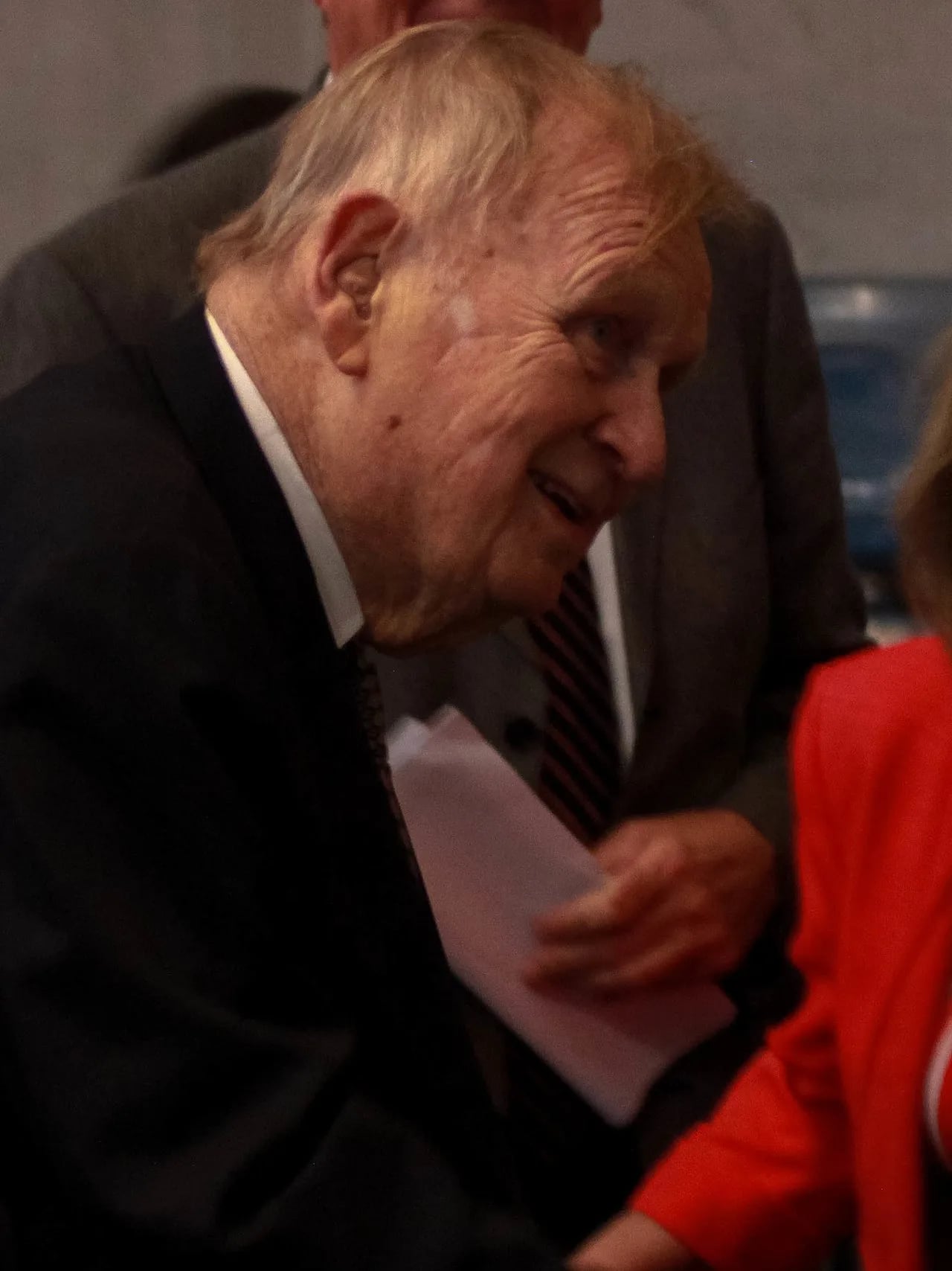 Portrait of Douglas Henry (1926–2017) – memorial page