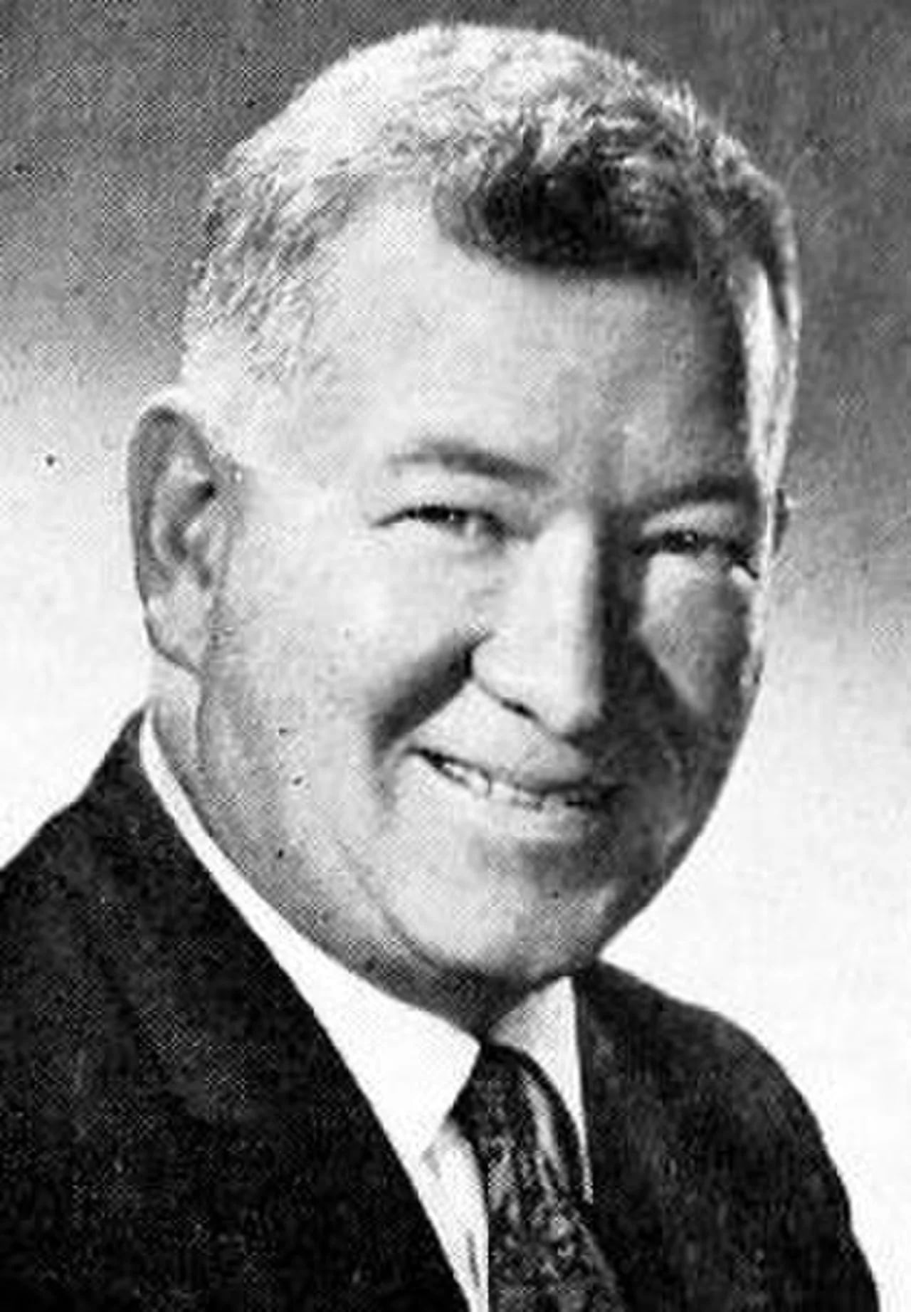 Porträt von Duffy Daugherty (1915–1987) – Gedenkseite