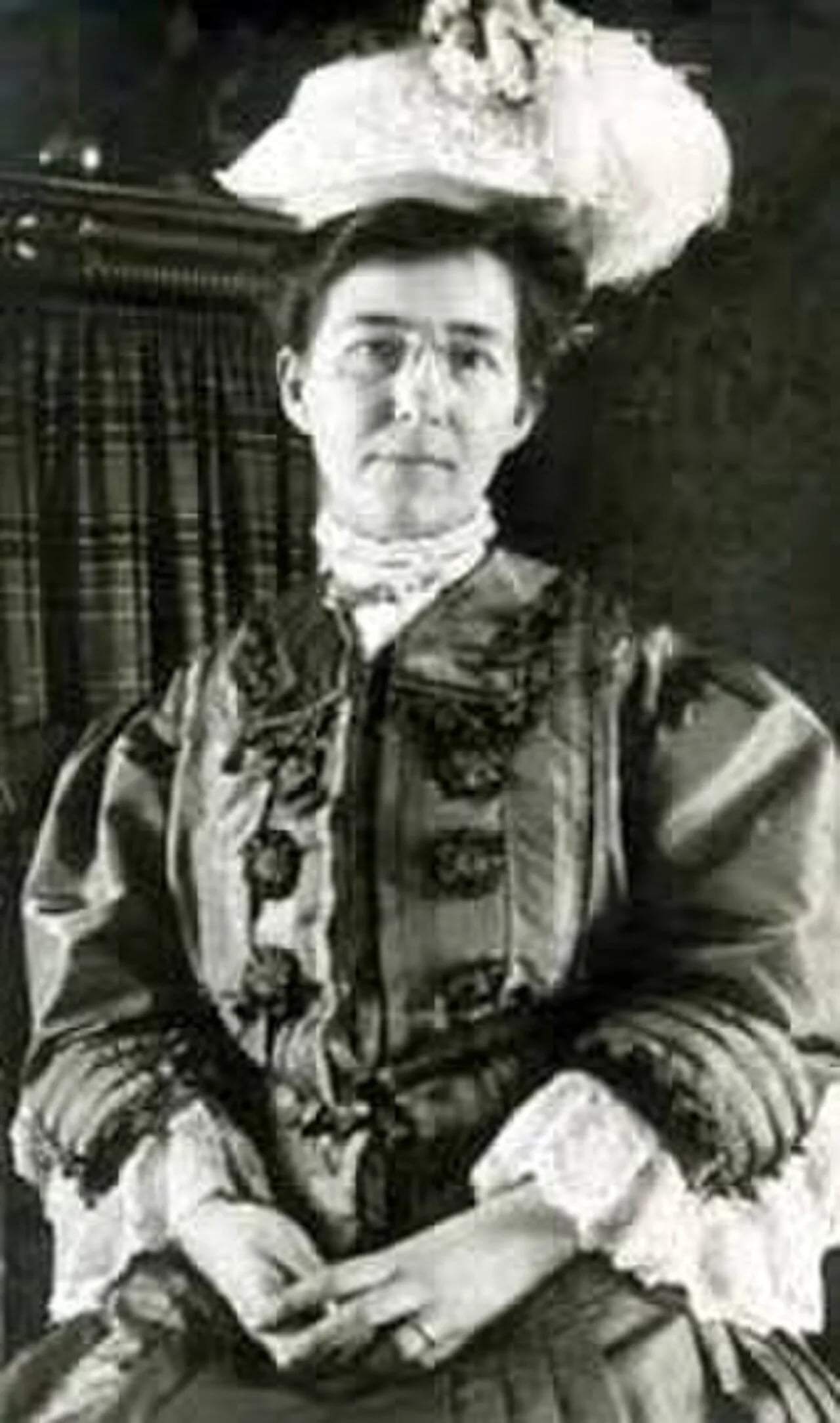 Portrait of Dulah Marie Evans (1875–1951) – memorial page