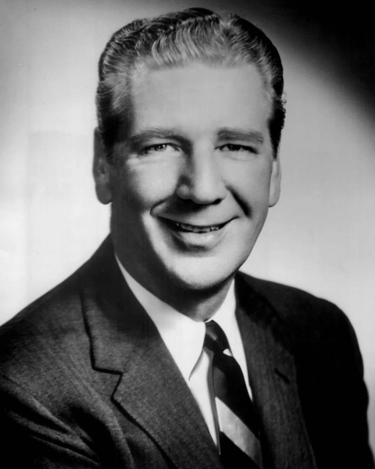 Porträt von Durward Kirby (1911–2000) – Gedenkseite