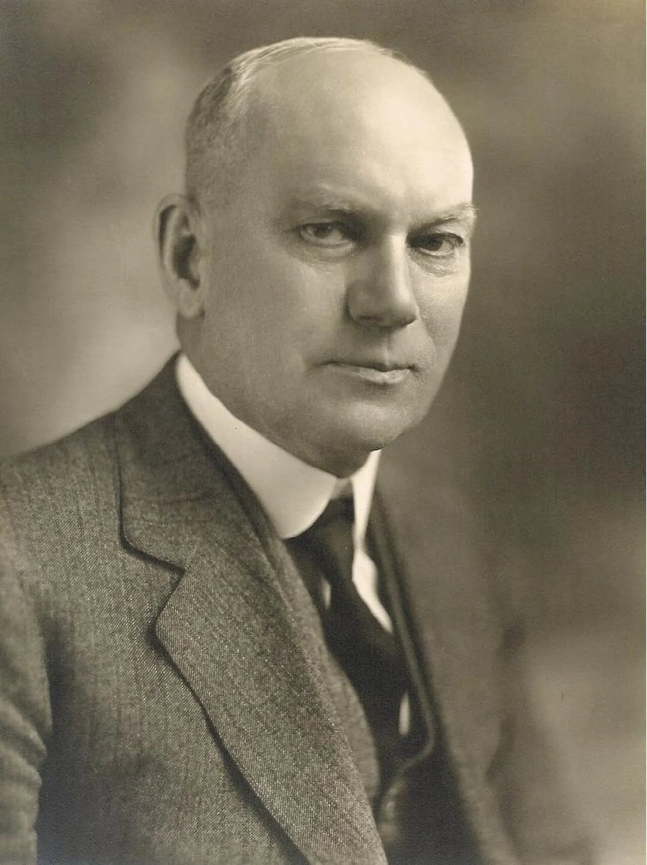 Portrait of Dwight B. Waldo (1864–1939) – memorial page