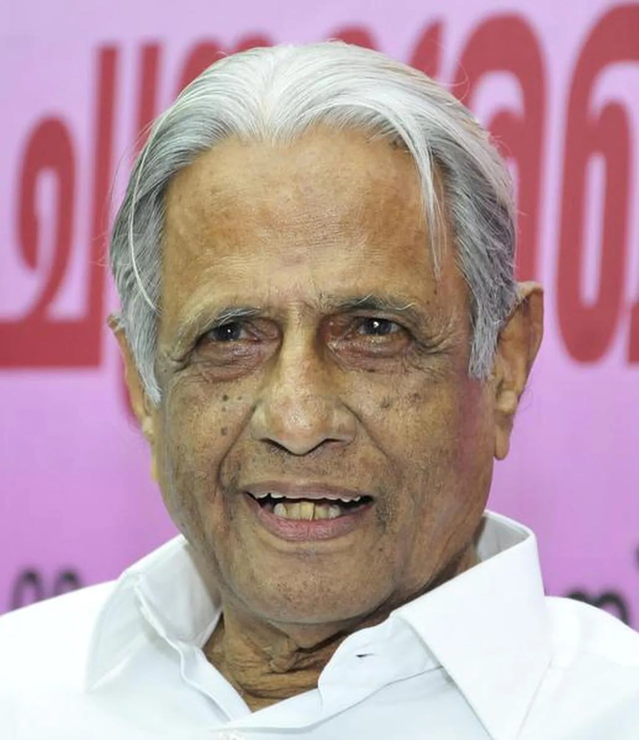 Porträt von E. Chandrasekharan Nair (1928–2017) – Gedenkseite