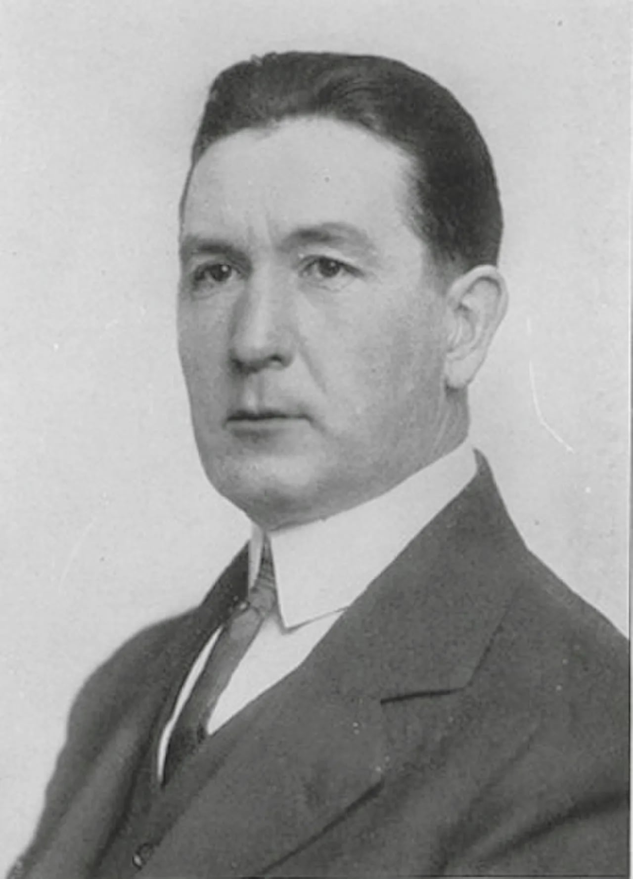 Portrait of Edward James Stewart (1877–1929) – memorial page