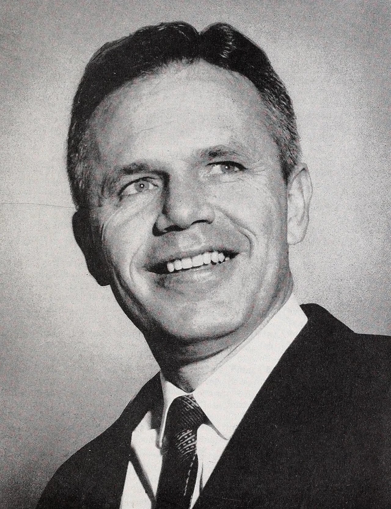 Portrait of E. T. York (1922–2011) – memorial page