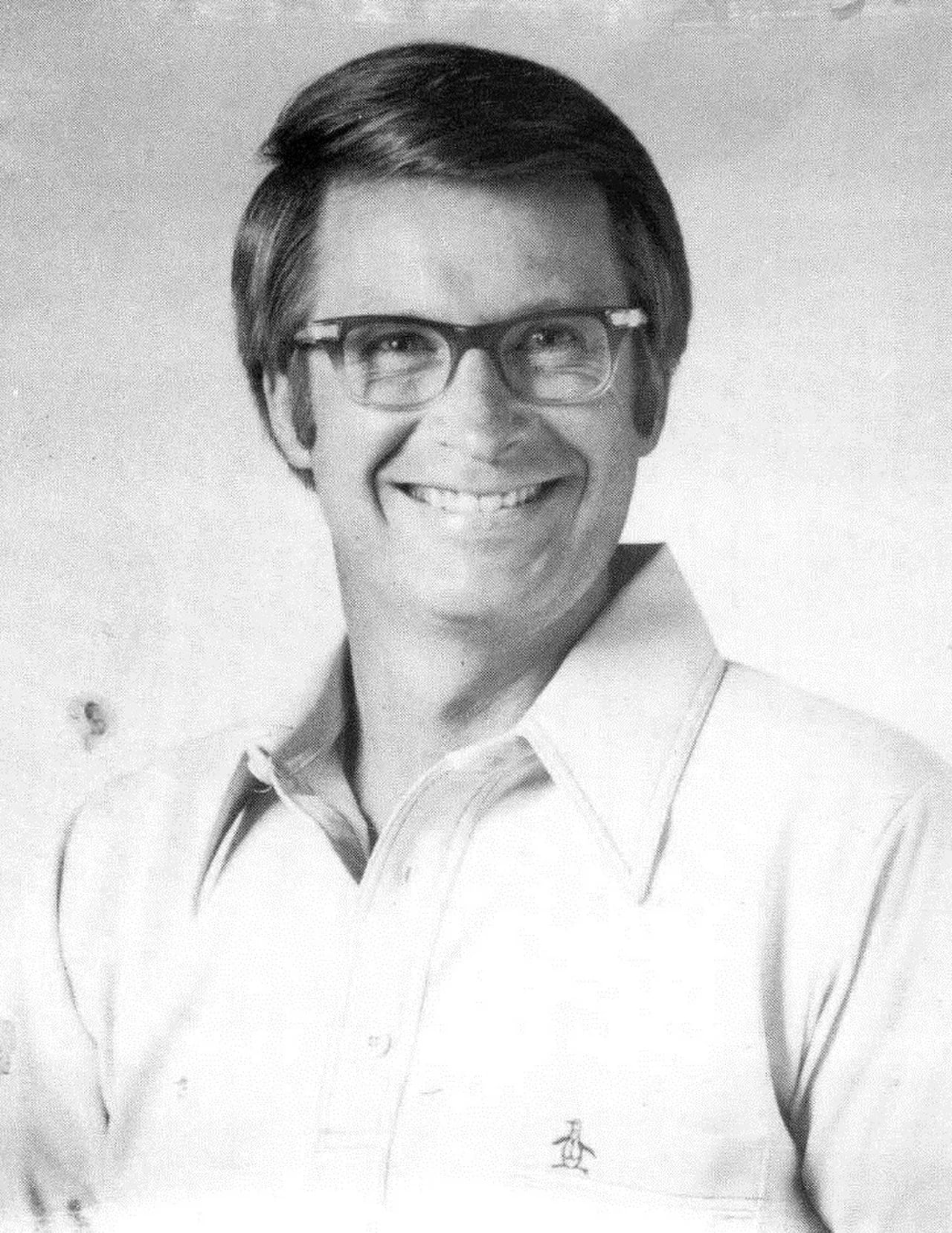 Portrait of Earl Anthony (1938–2001) – memorial page