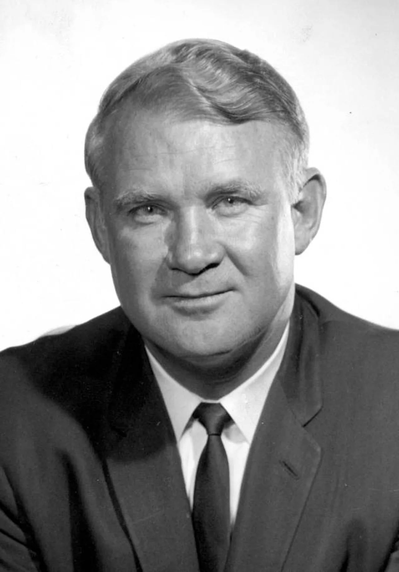 Porträt von Earl Faircloth (1920–1995) – Gedenkseite