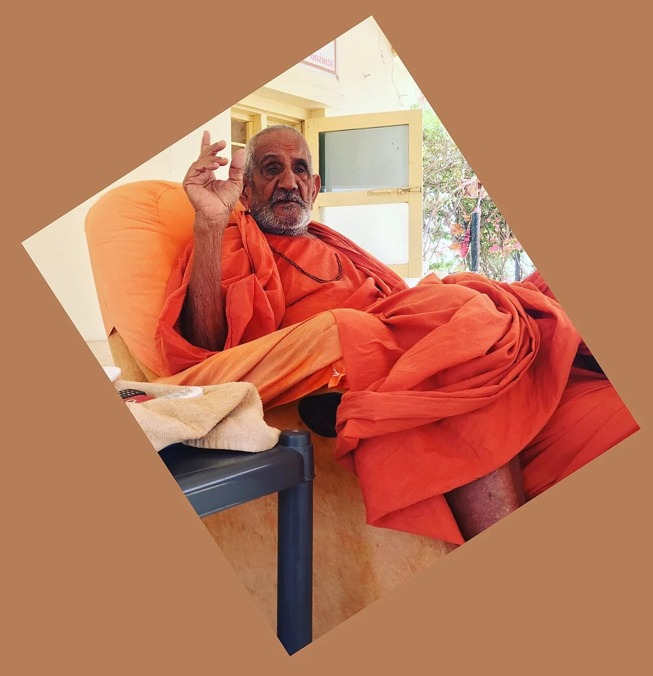 Porträt von Narayanprasaddasji Swami (1921–2018) – Gedenkseite