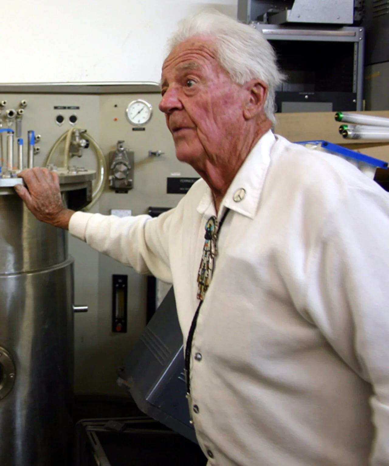 Porträt von Ed Grothus (1923–2009) – Gedenkseite