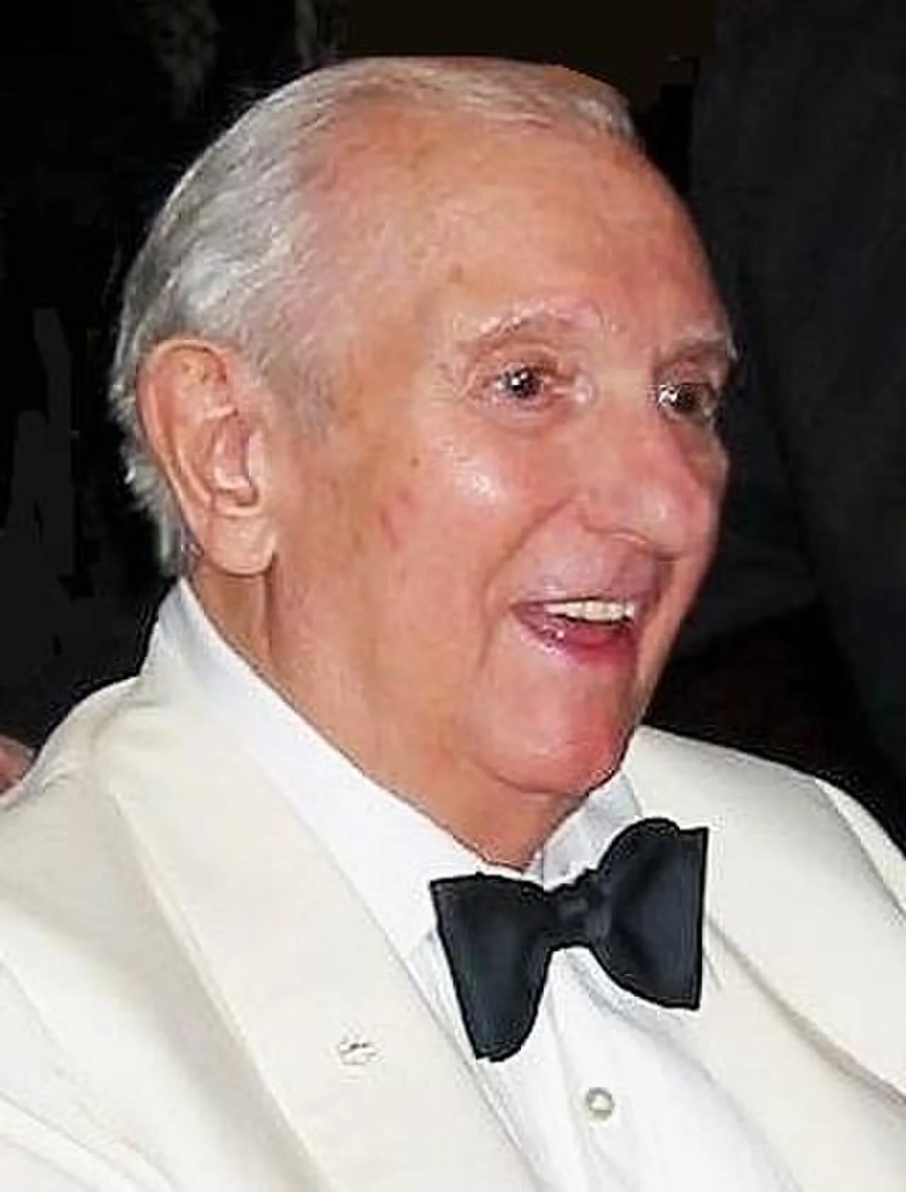 Porträt von Ed Mirvish (1914–2007) – Gedenkseite