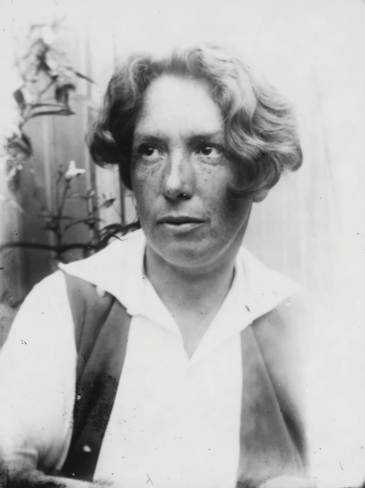 Portrait of Til Brugman (1888–1958) – memorial page