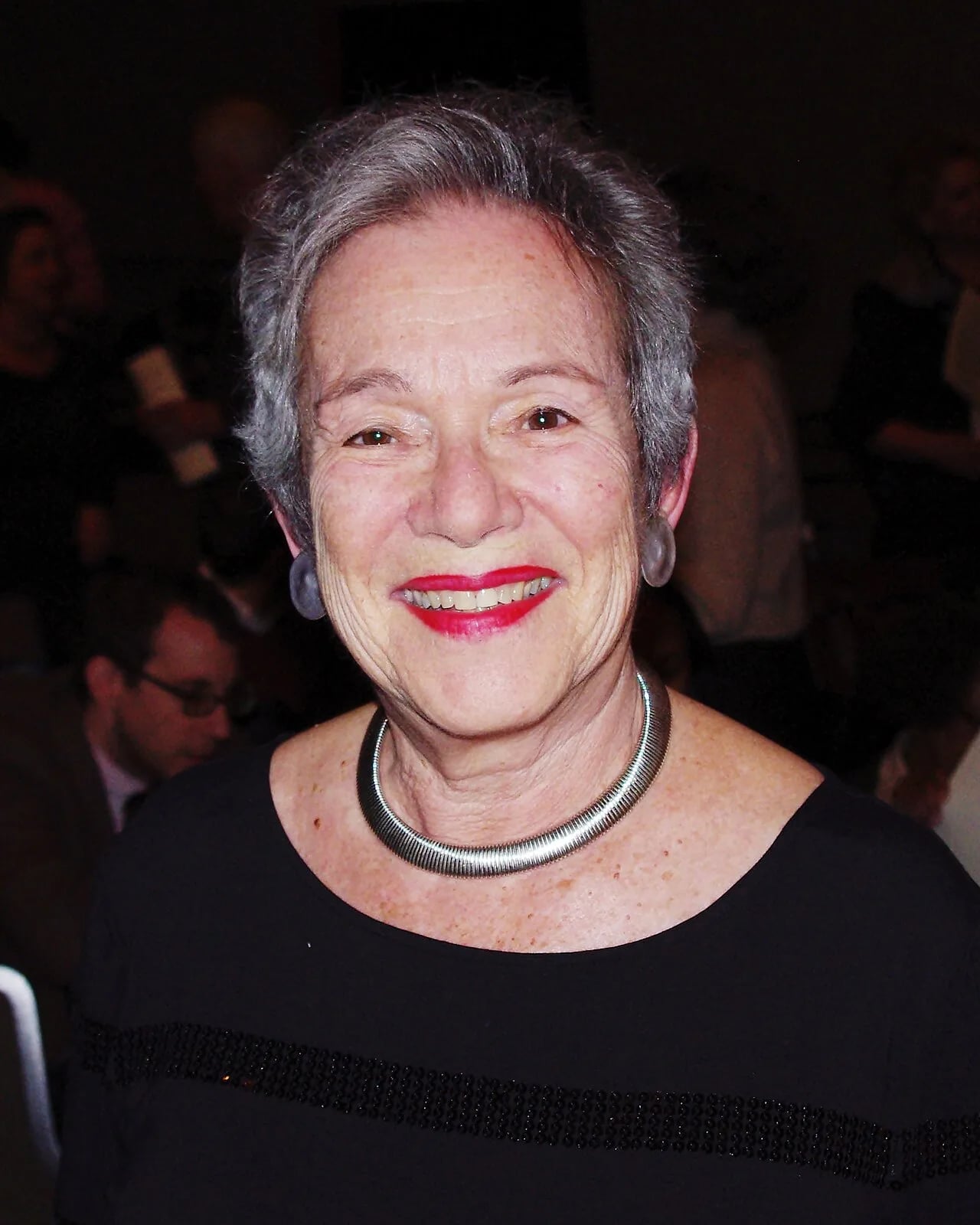 Portrait of Edith Pearlman (1936–2023) – memorial page