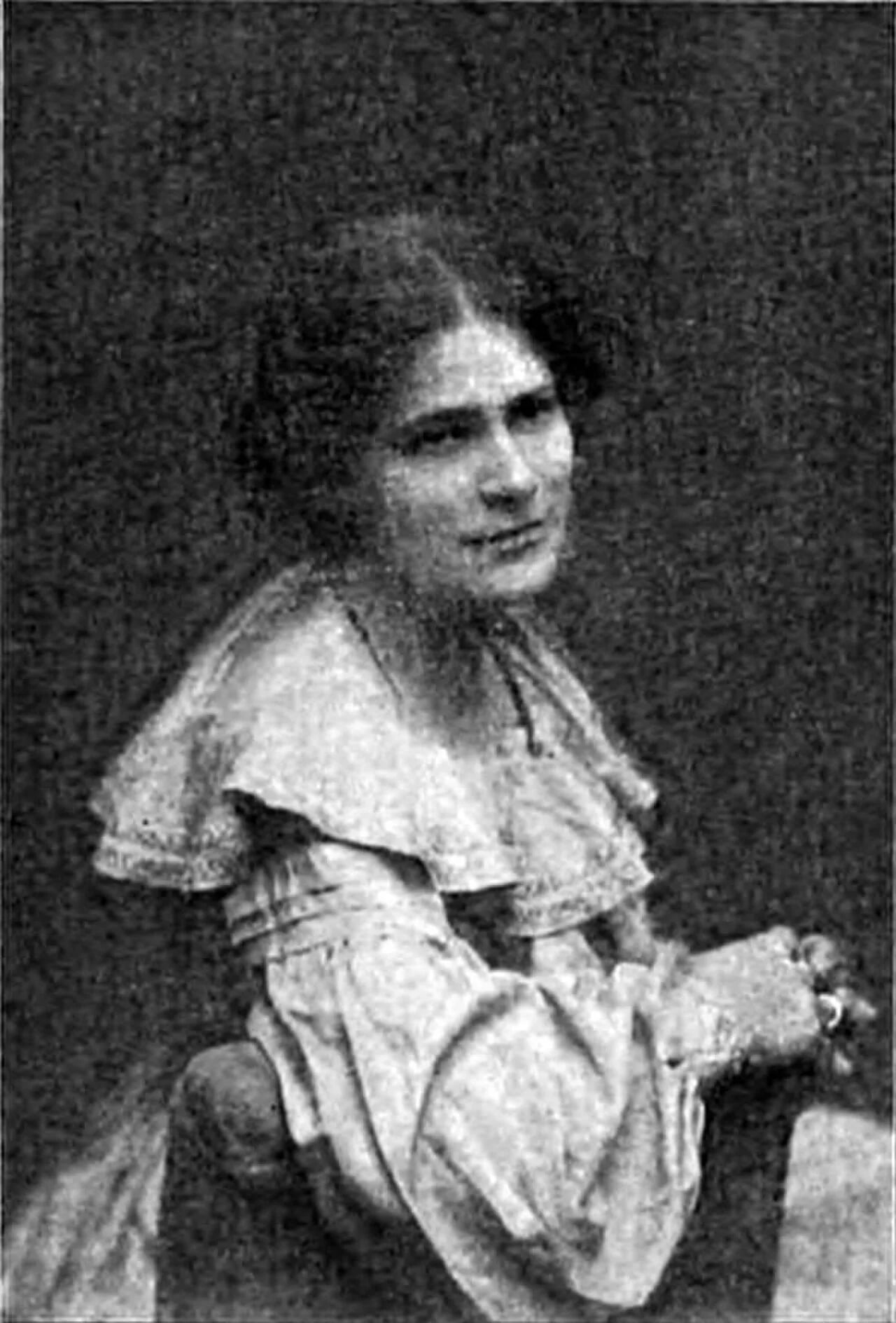 Portrait of Edith Rickert (1871–1938) – memorial page