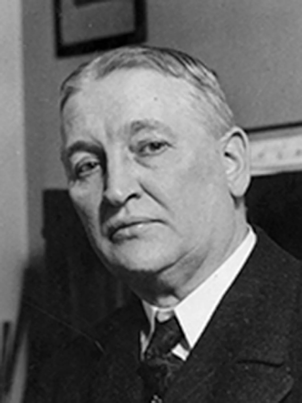 Portrait of Edmund Frederick Erk (1872–1953) – memorial page