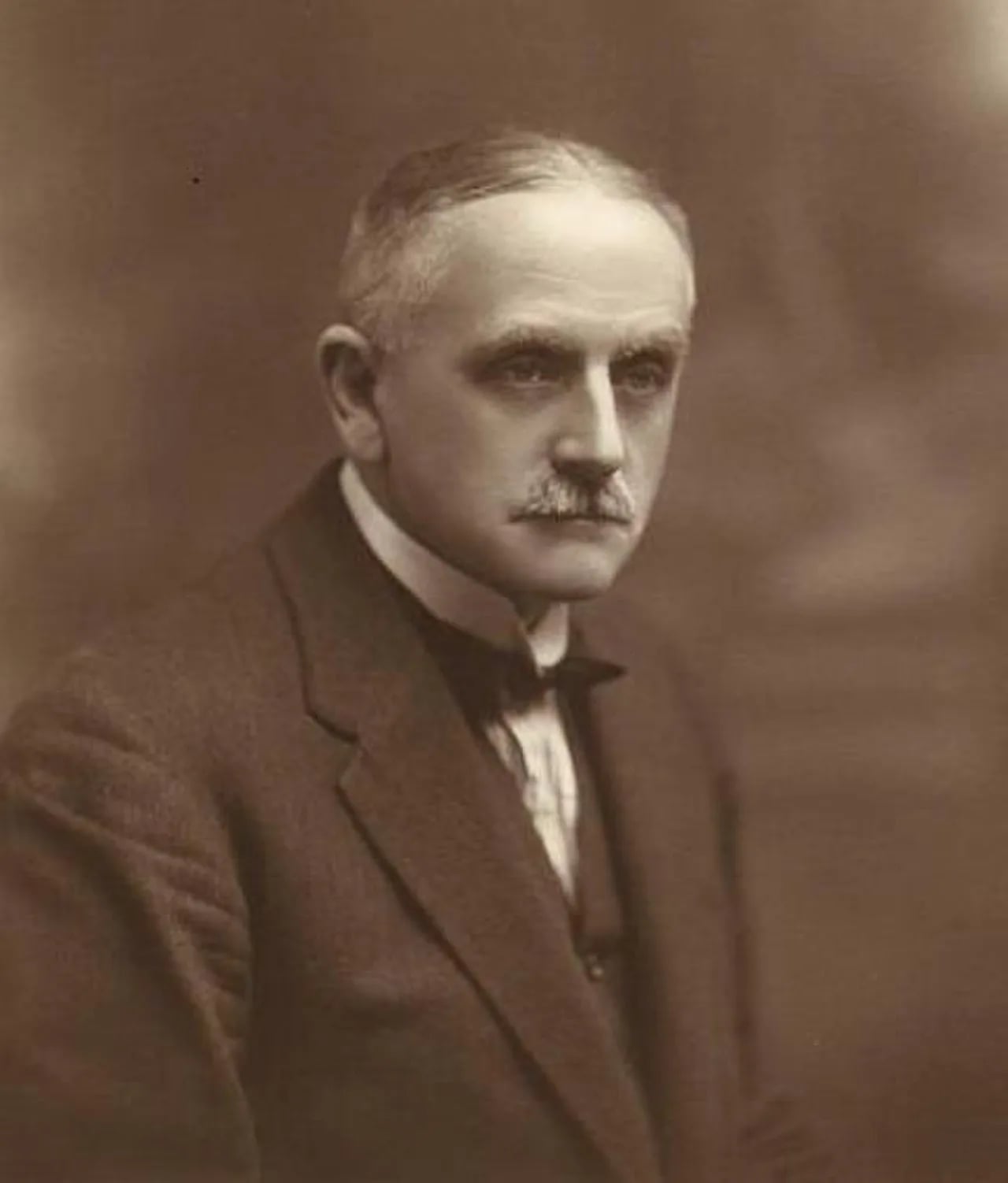 Porträt von Edmund Jowett (1858–1936) – Gedenkseite