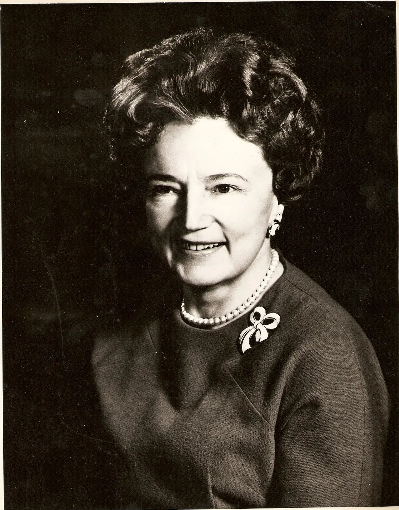 Portrait of Edris Rice-Wray Carson (1904–1990) – memorial page