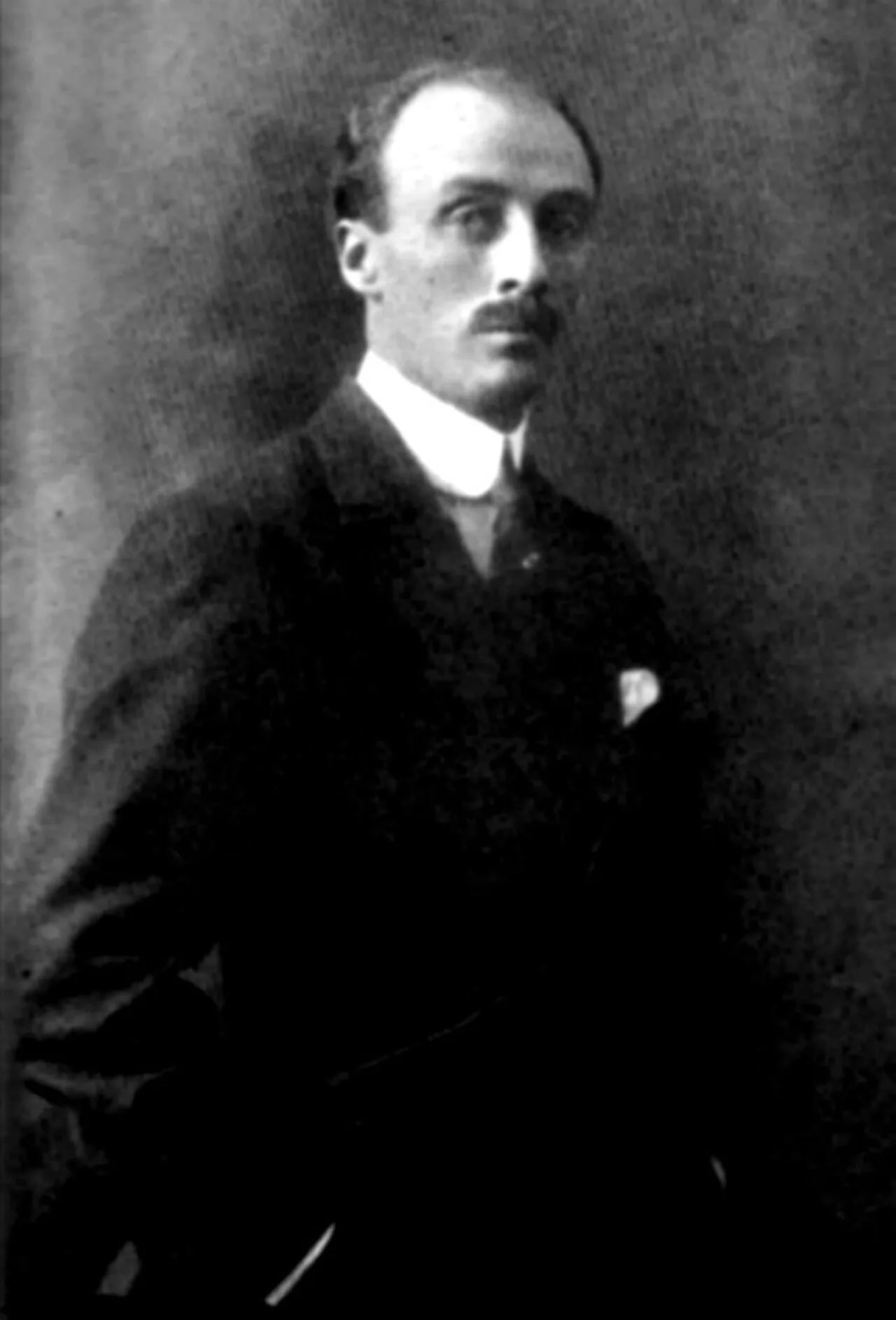 Portrait of Eduardo Bradley (1887–1951) – memorial page