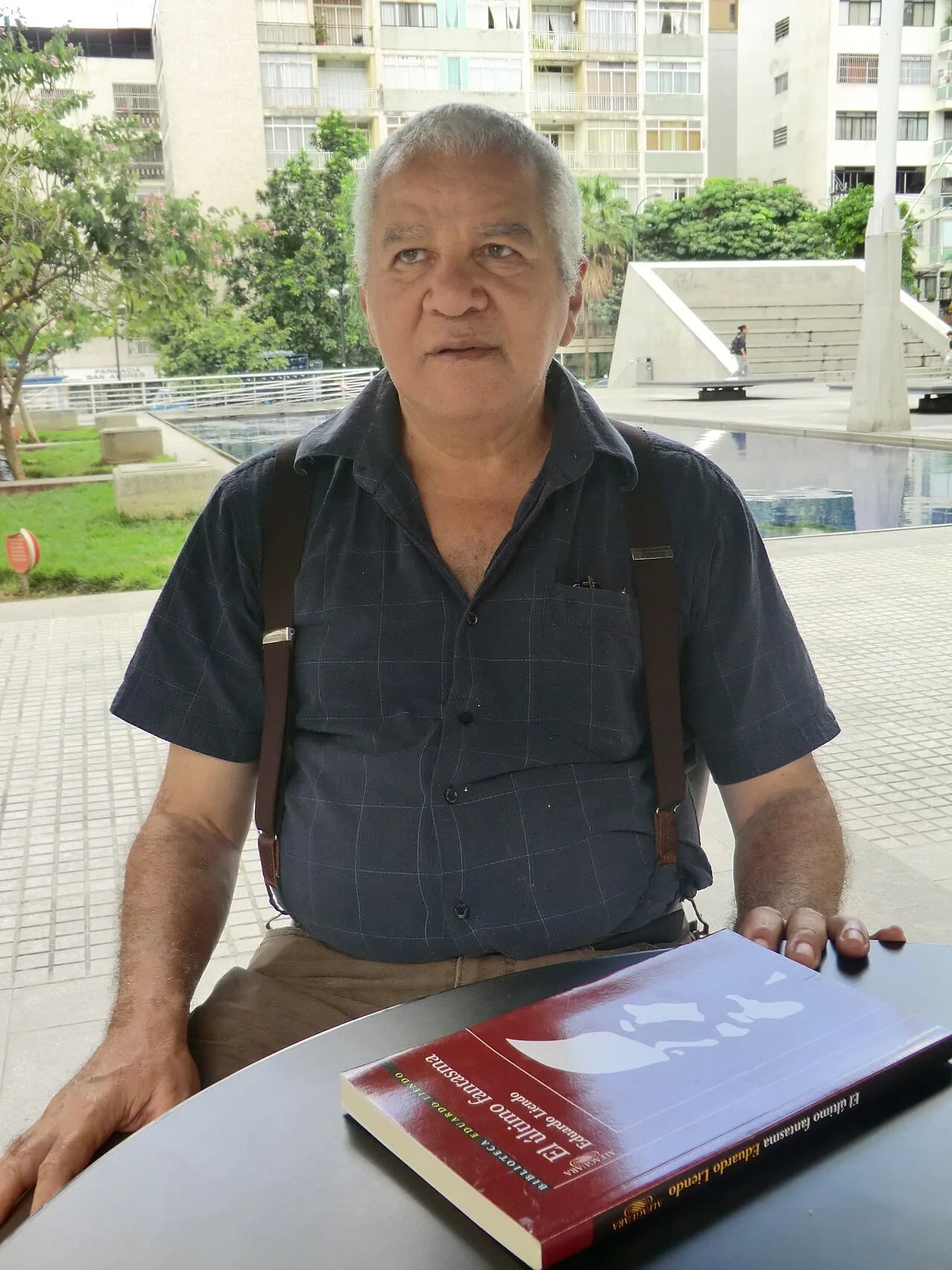 Porträt von Eduardo Liendo (1941–2025) – Gedenkseite